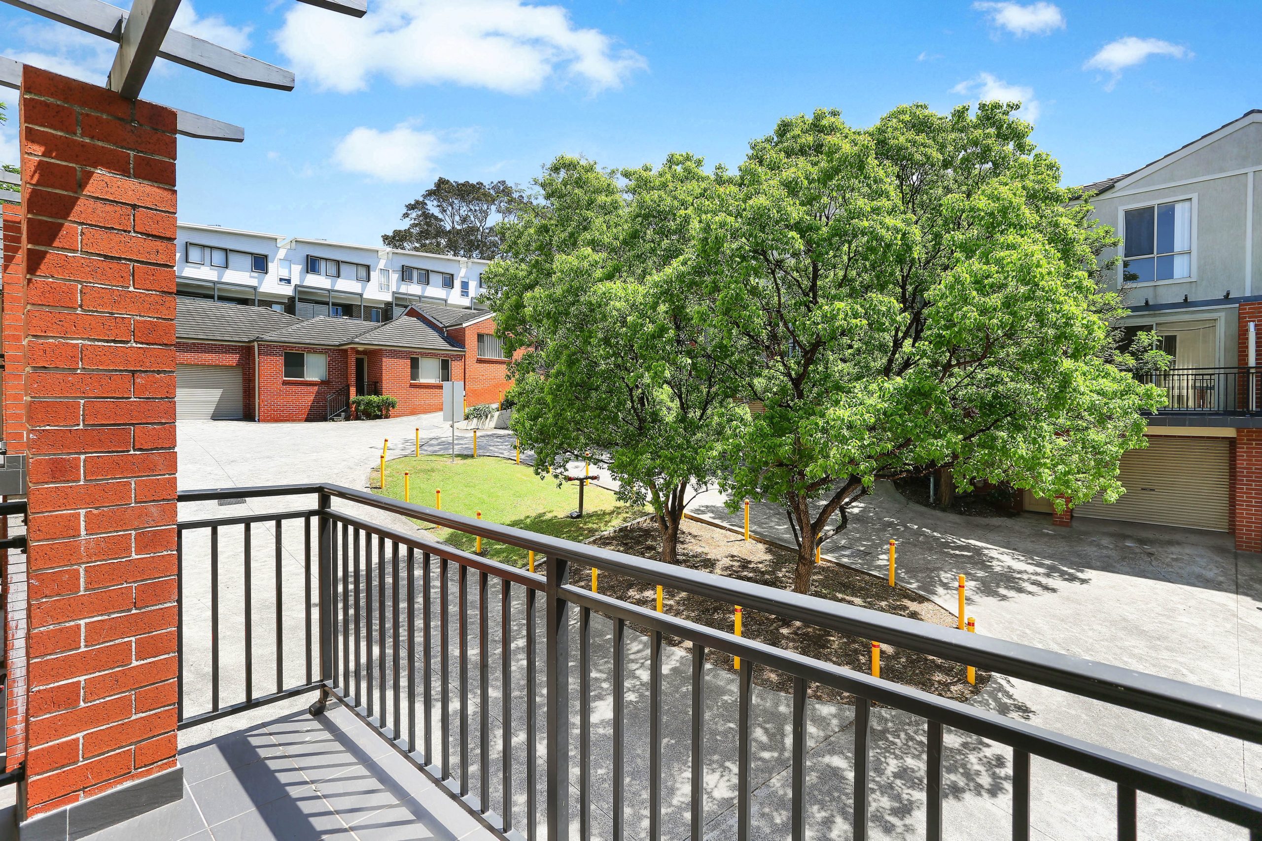 9/35 Bridge Street, Coniston - Thumbnail 8