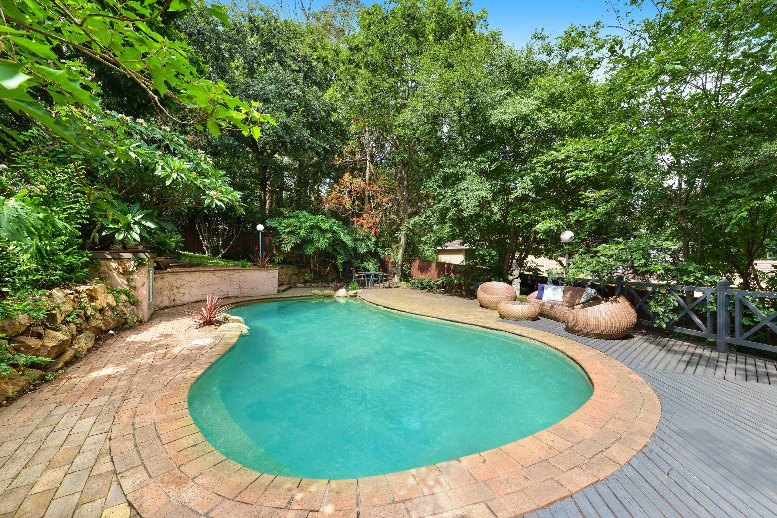 37 Hilltop Avenue, Wollongong - Thumbnail 2