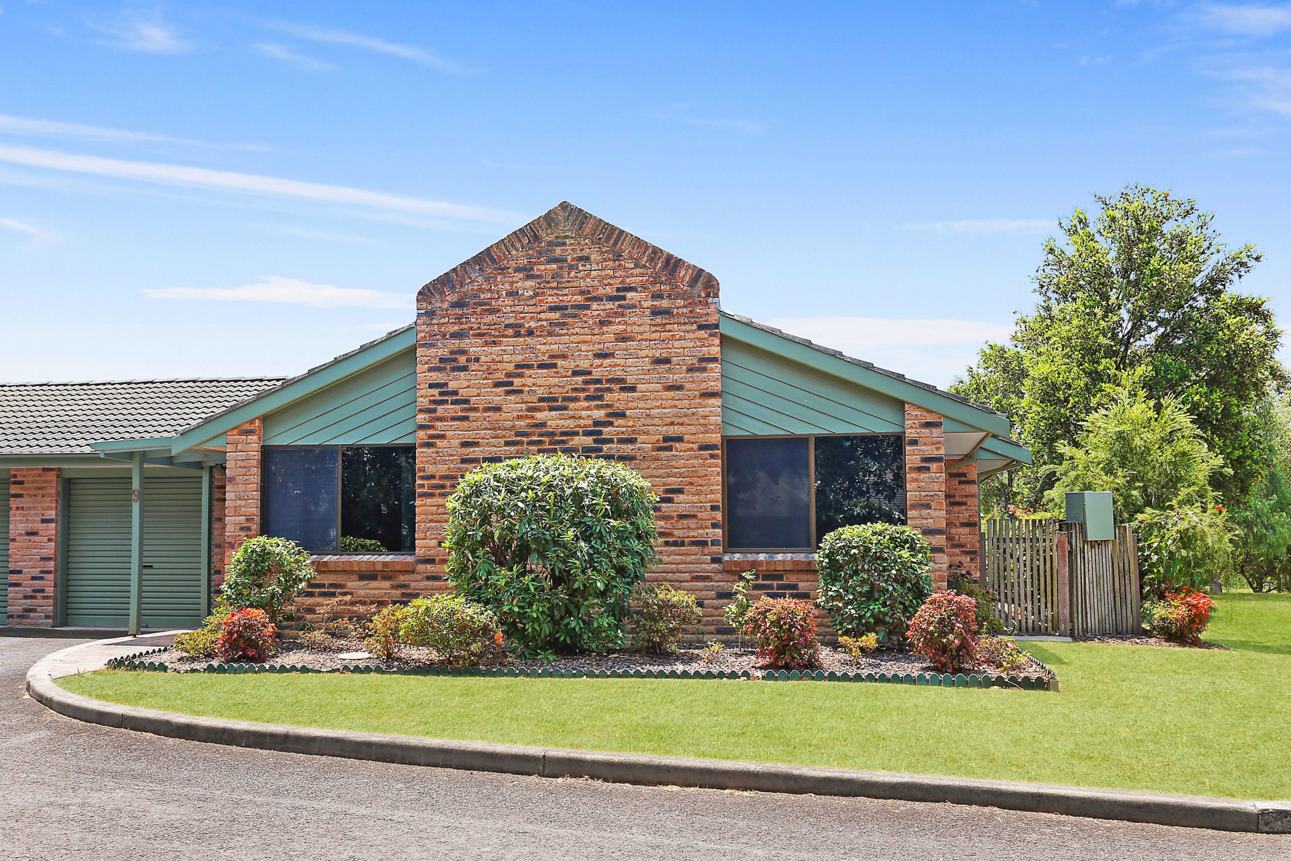 9/12-22 Gibsons Road, Figtree - Thumbnail 2