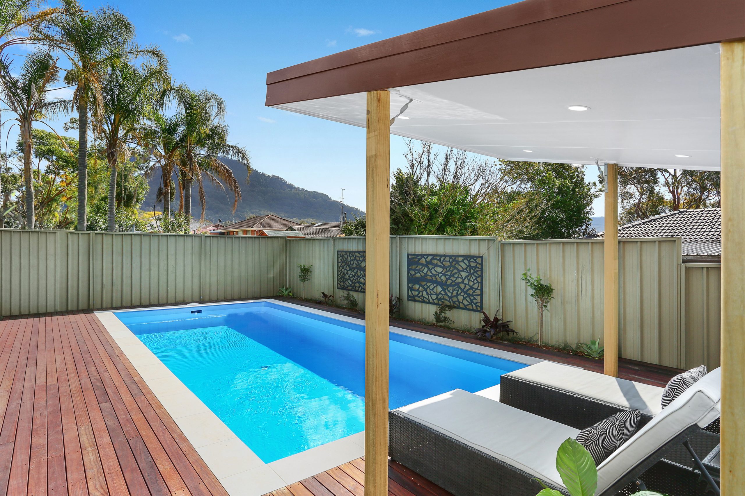 44 Stanley Avenue, Farmborough Heights - Thumbnail 6