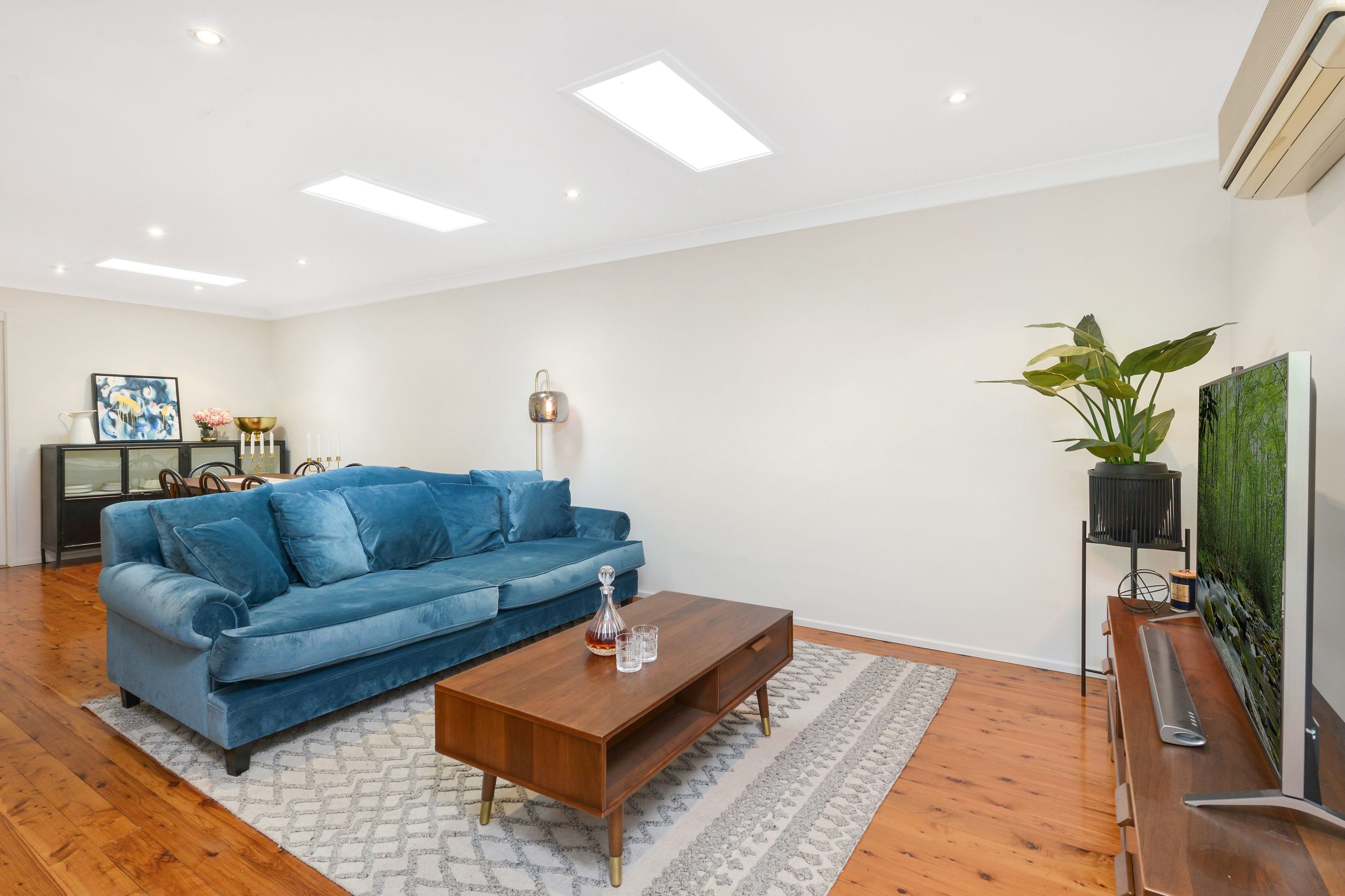 66 Derribong Drive, Cordeaux Heights - Thumbnail 5