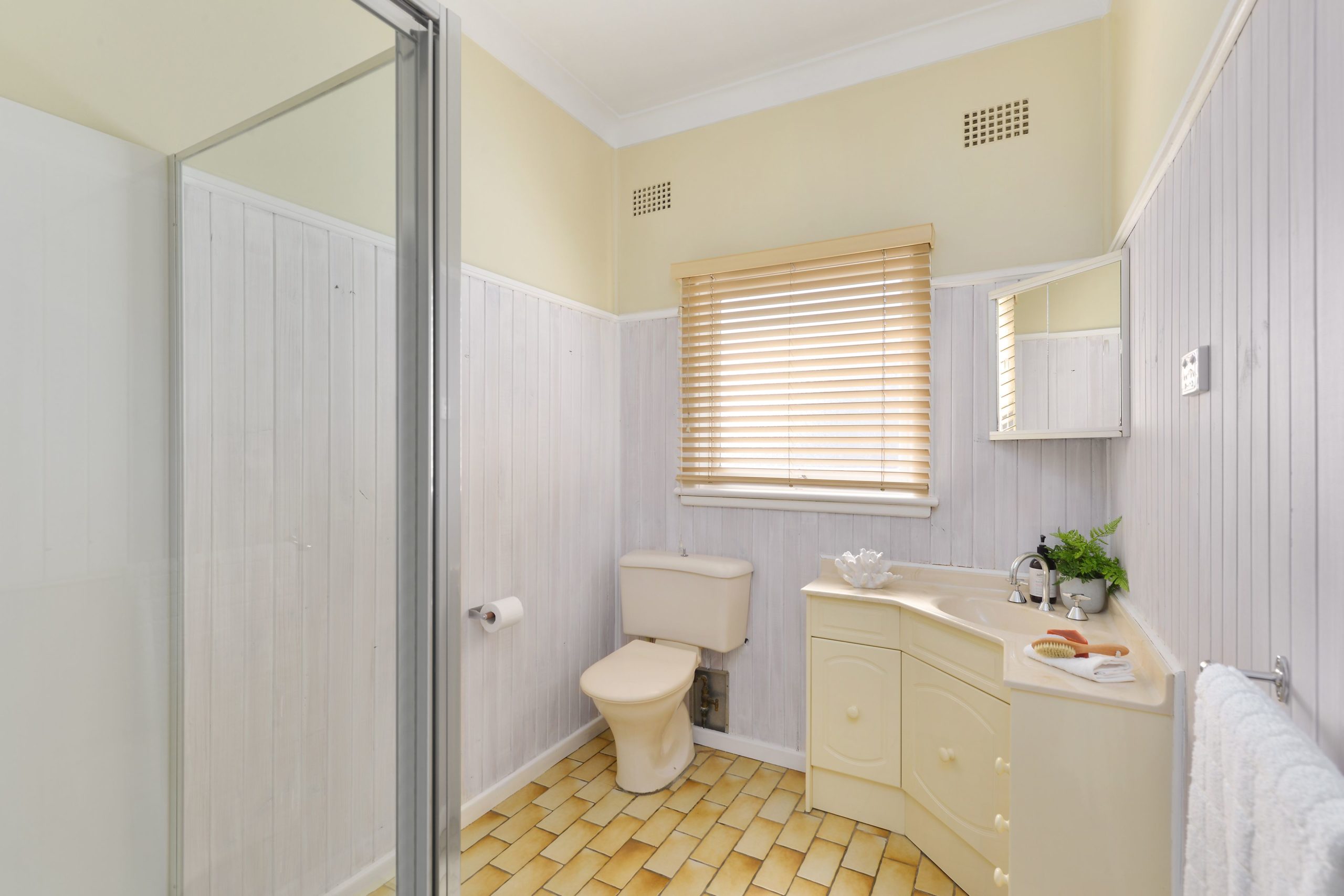 5 Risley Road, Figtree - Thumbnail 2
