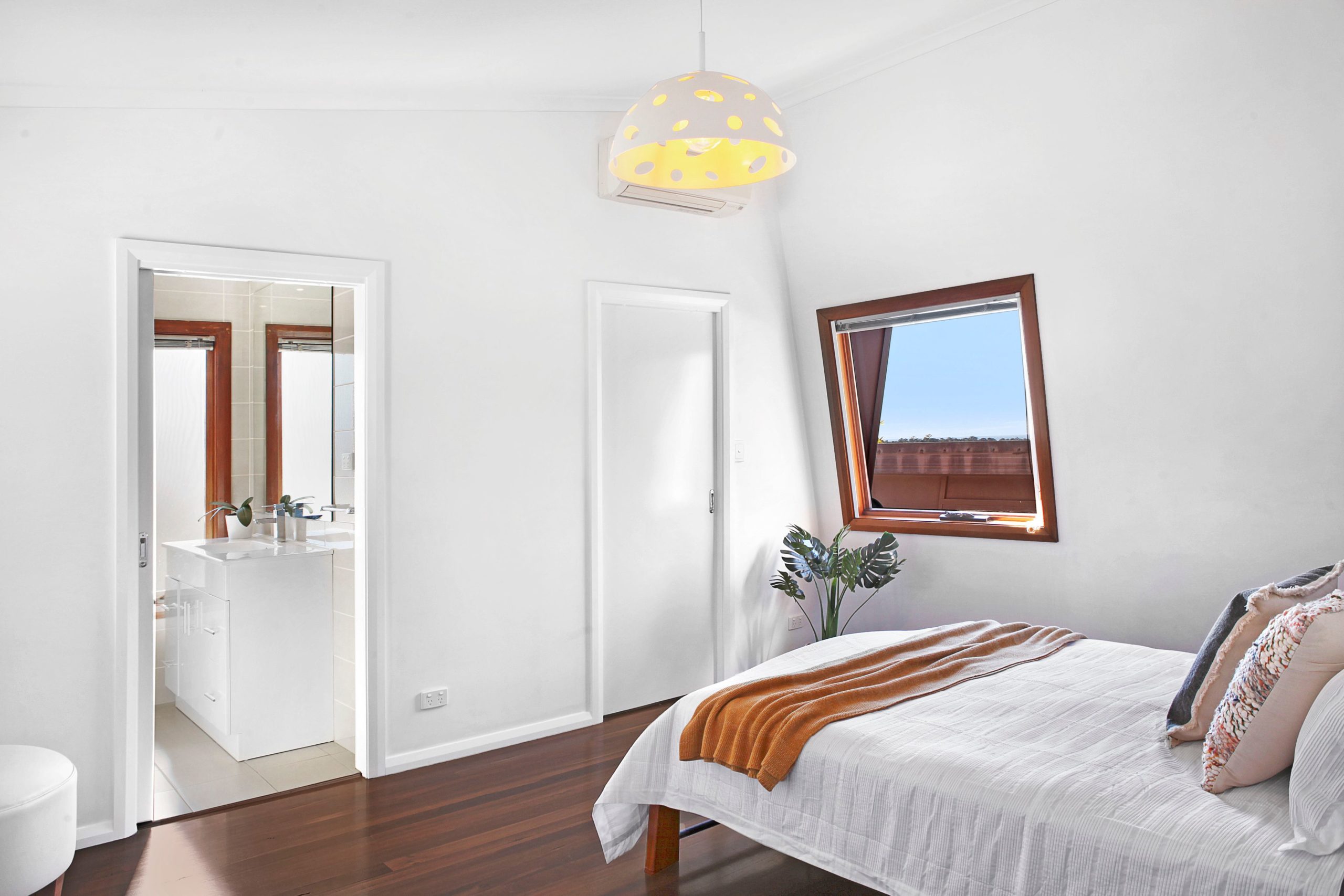 53 Taminga Crest, Cordeaux Heights - Thumbnail 4