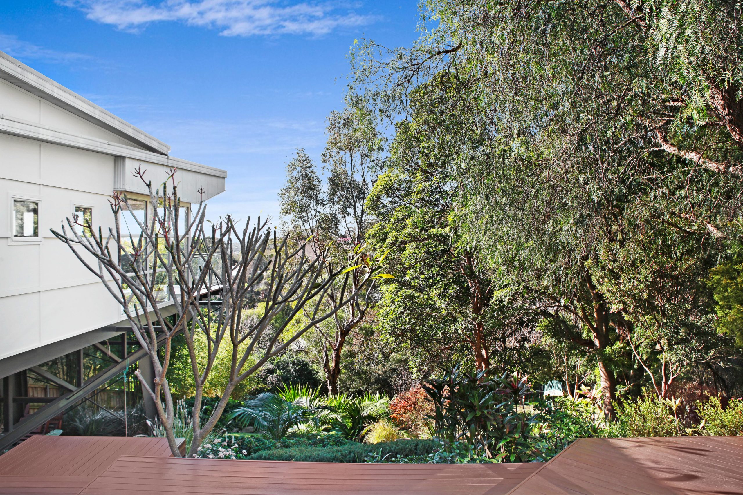 53 Taminga Crest, Cordeaux Heights - Thumbnail 2