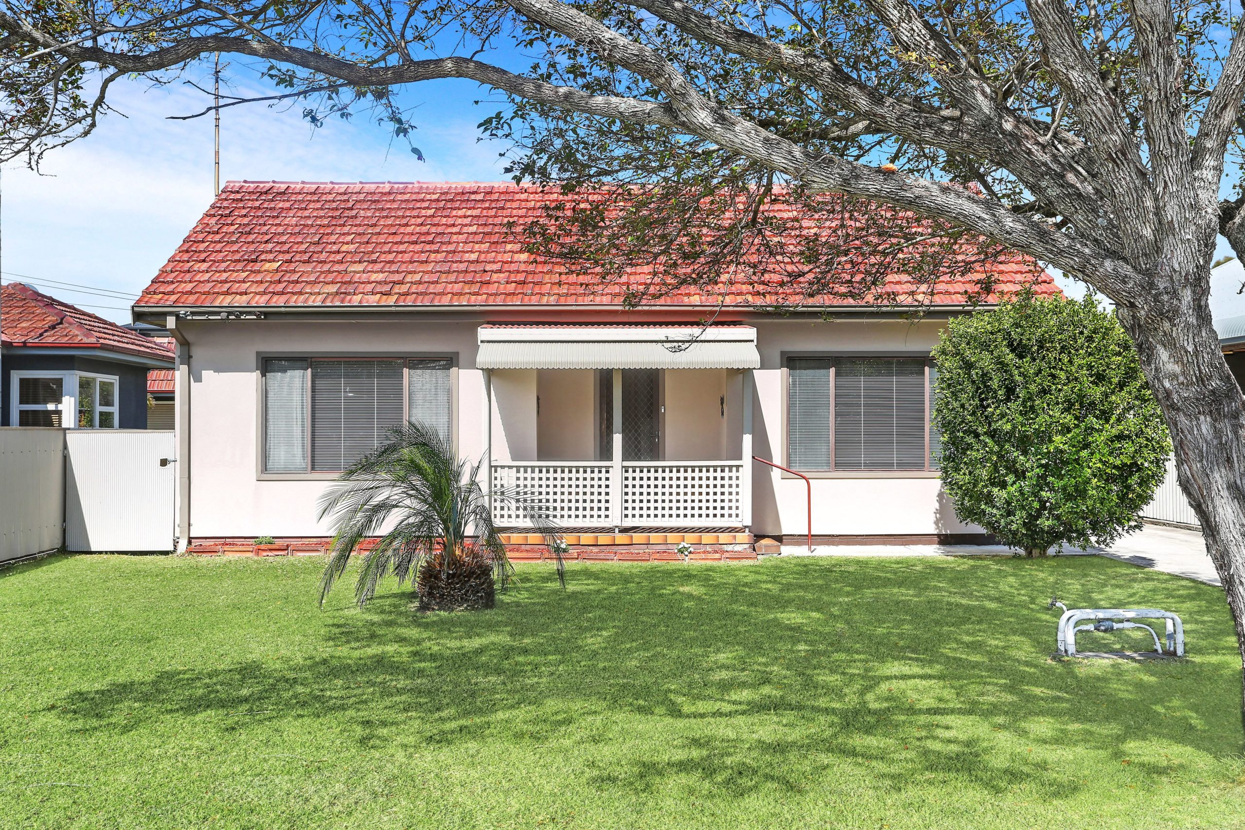 Betschwar & Co 31 Breda Street, Fairy Meadow NSW 2519