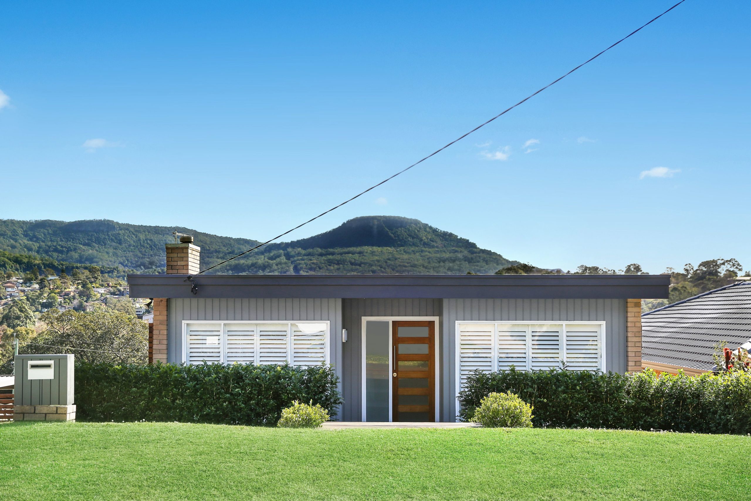 12 Springfield Avenue, Figtree - Thumbnail 2