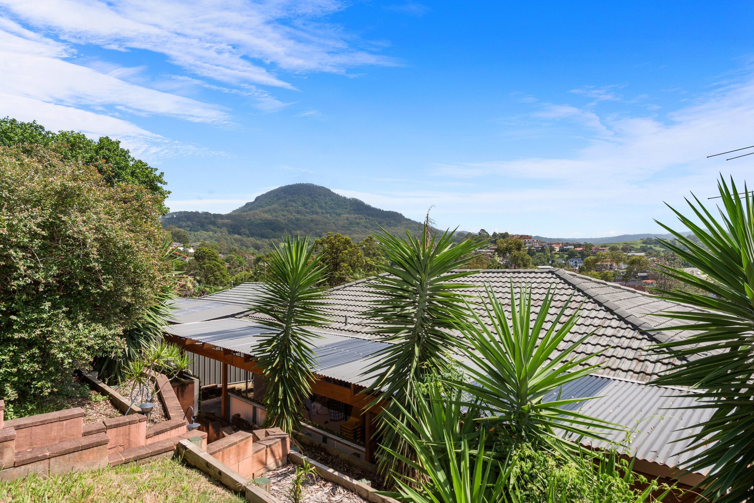 54 Ashley Avenue, Farmborough Heights - Thumbnail 3