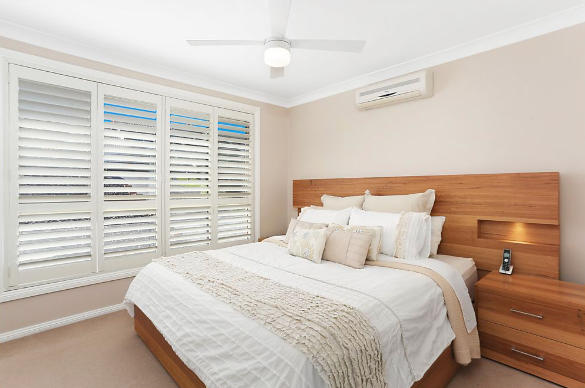 19 Silvertop Parade, Cordeaux Heights - Thumbnail 2