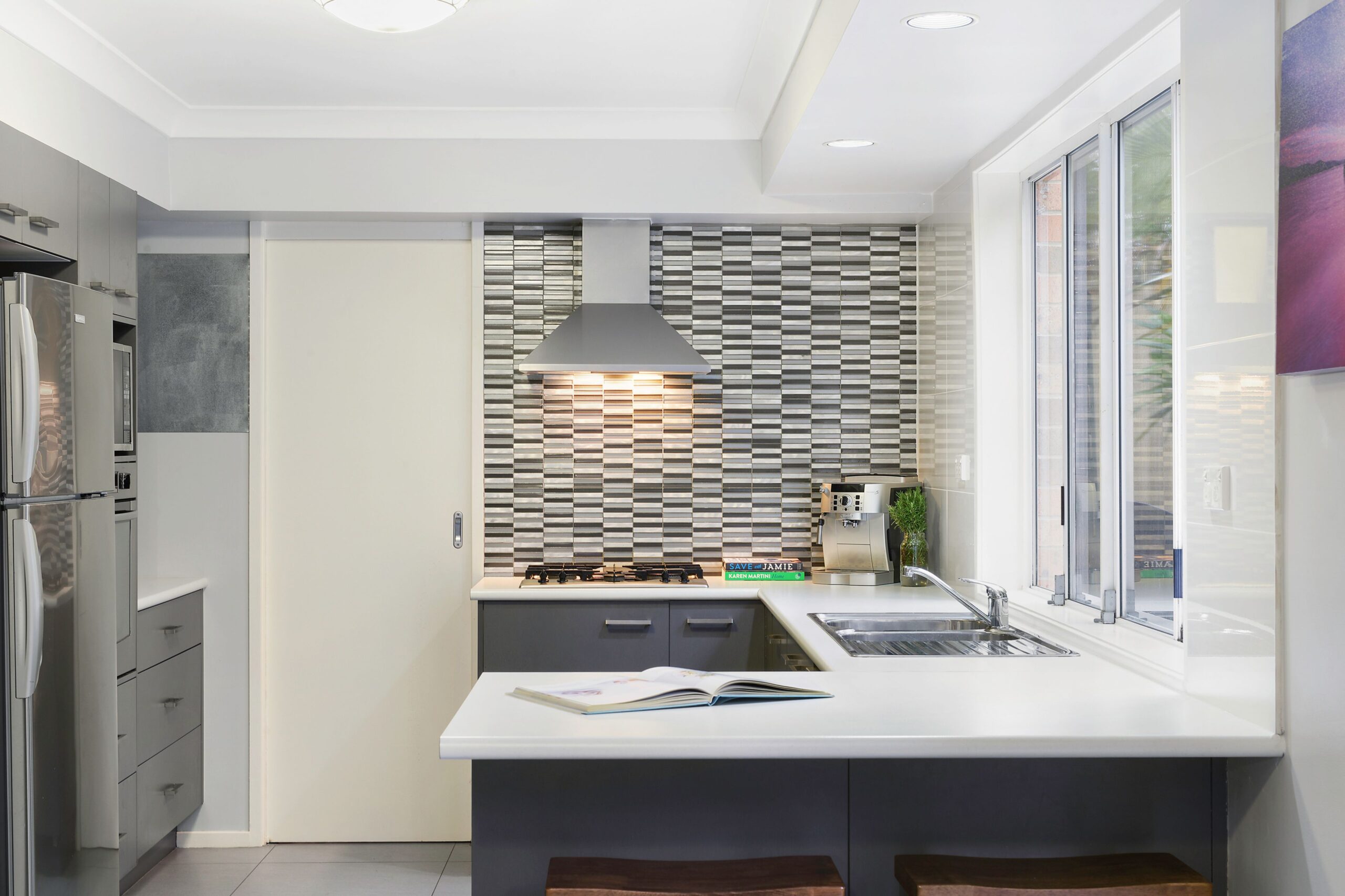 25 Paltarra Place, Cordeaux Heights - Thumbnail 8