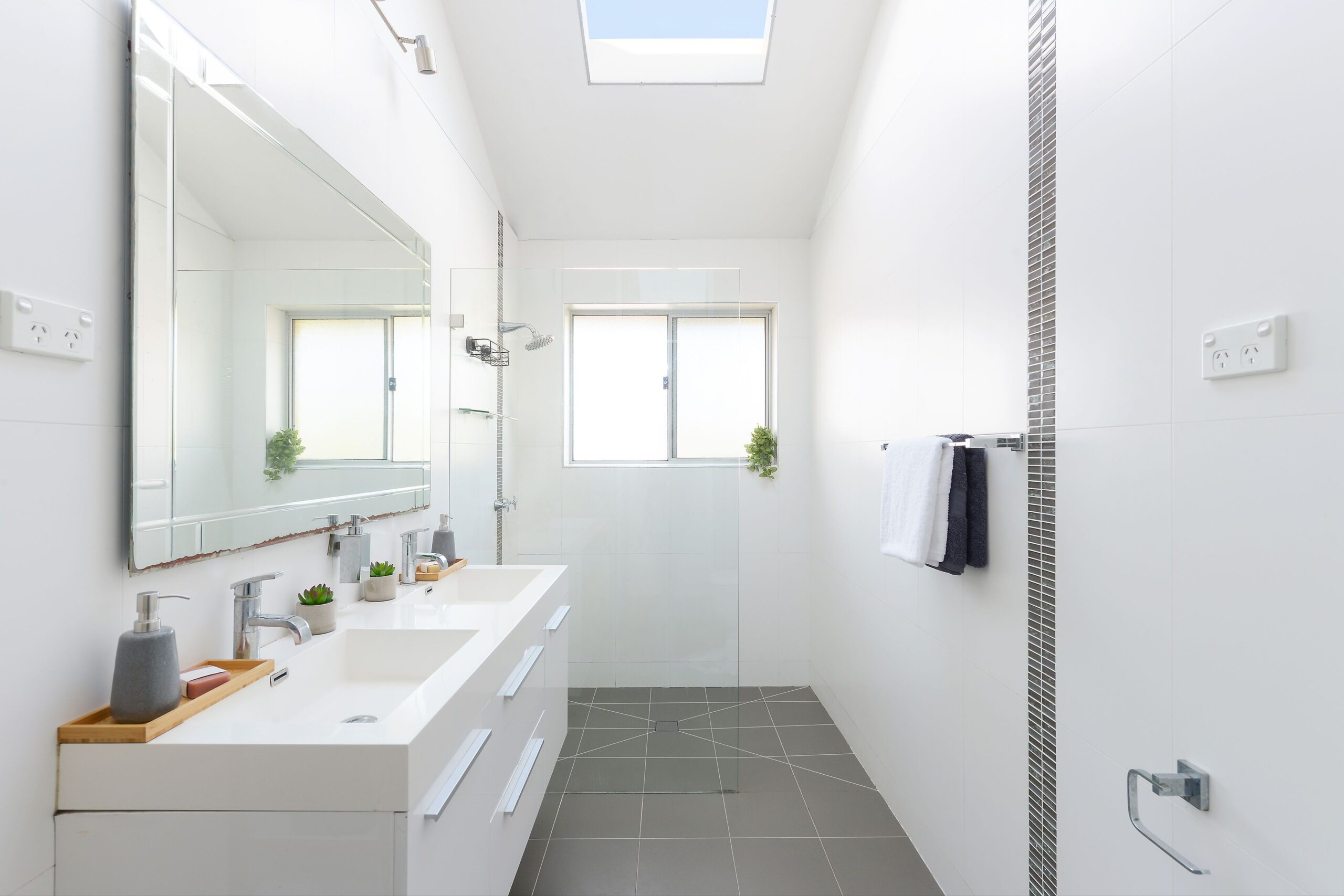 4/58 Keira Street, Wollongong - Thumbnail 2