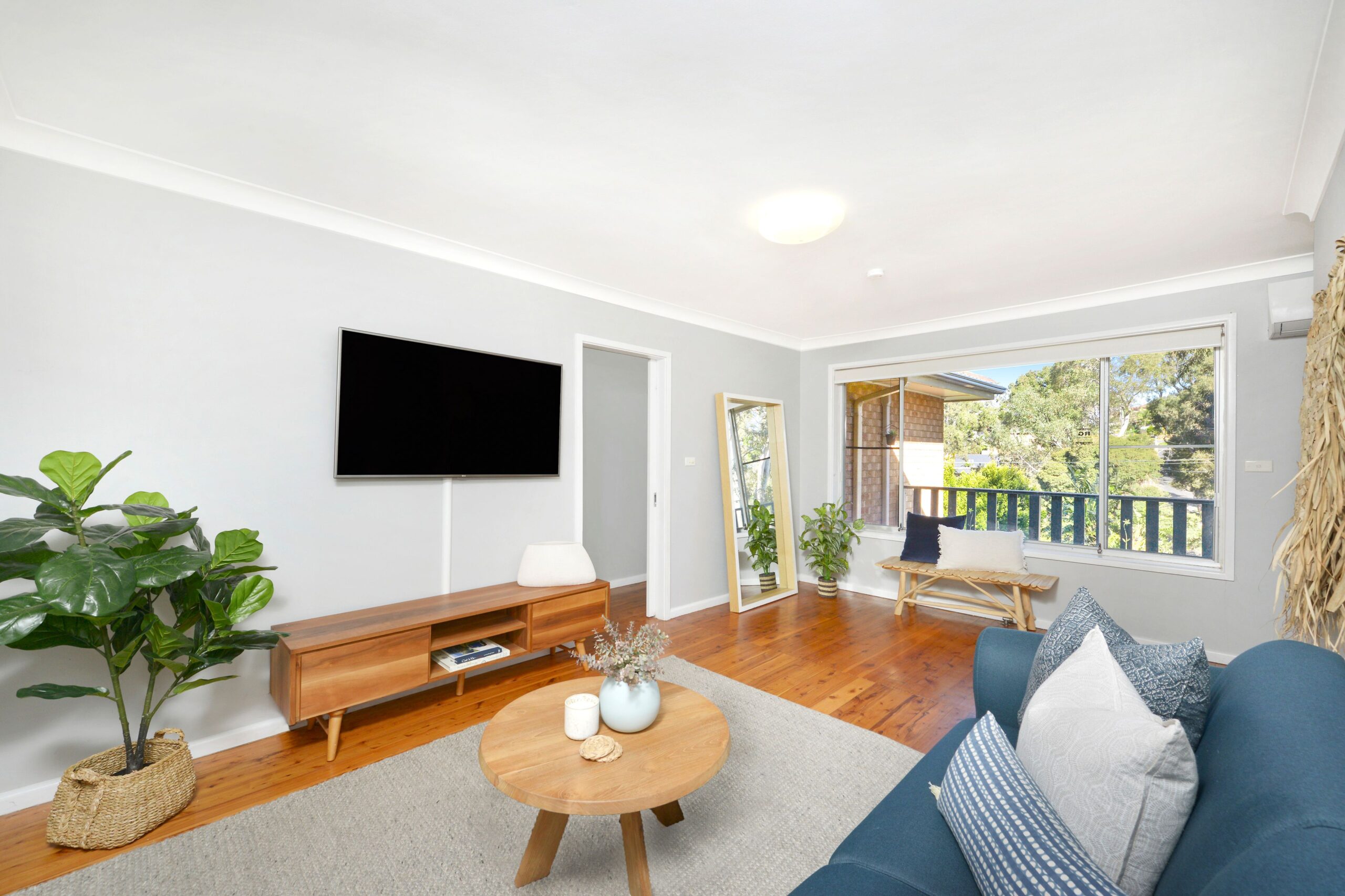 2 Stanley Avenue, Farmborough Heights - Thumbnail 8