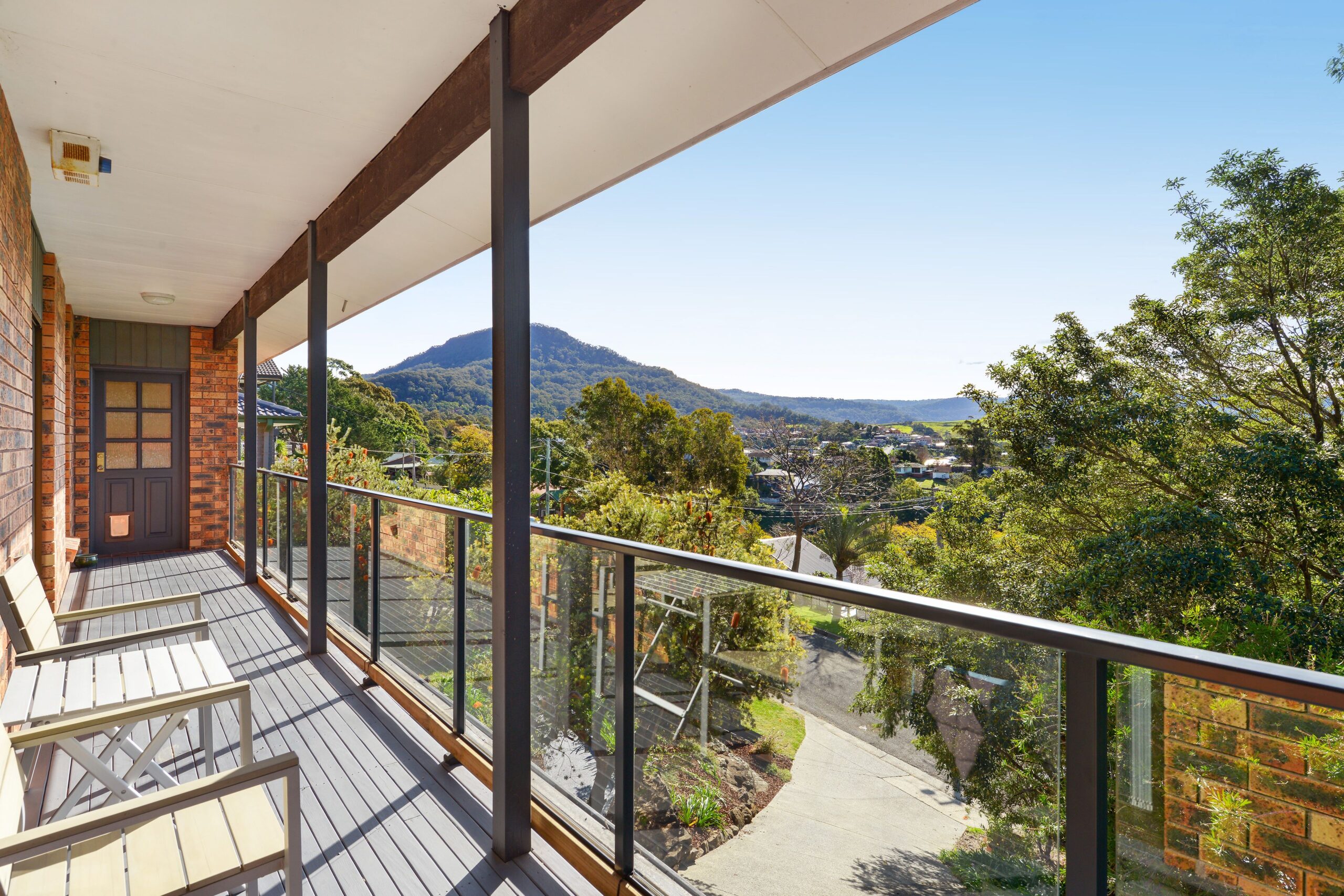 51 Iola Avenue, Farmborough Heights - Thumbnail 7