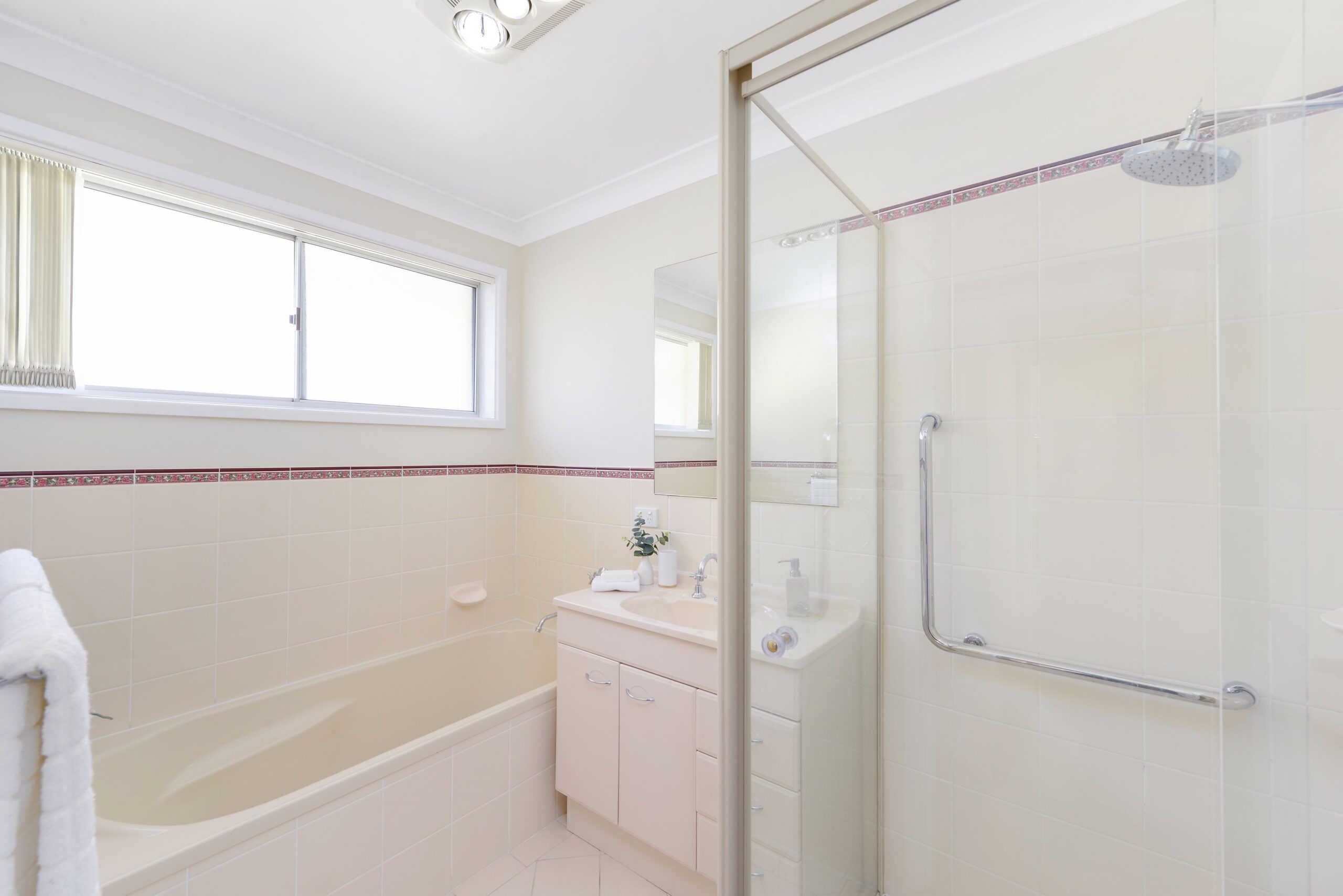 213 Cordeaux Road, Mount Kembla - Thumbnail 3