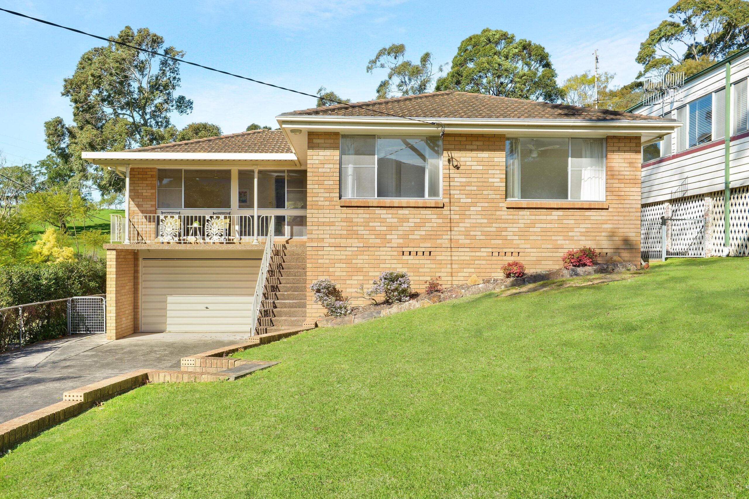 213 Cordeaux Road