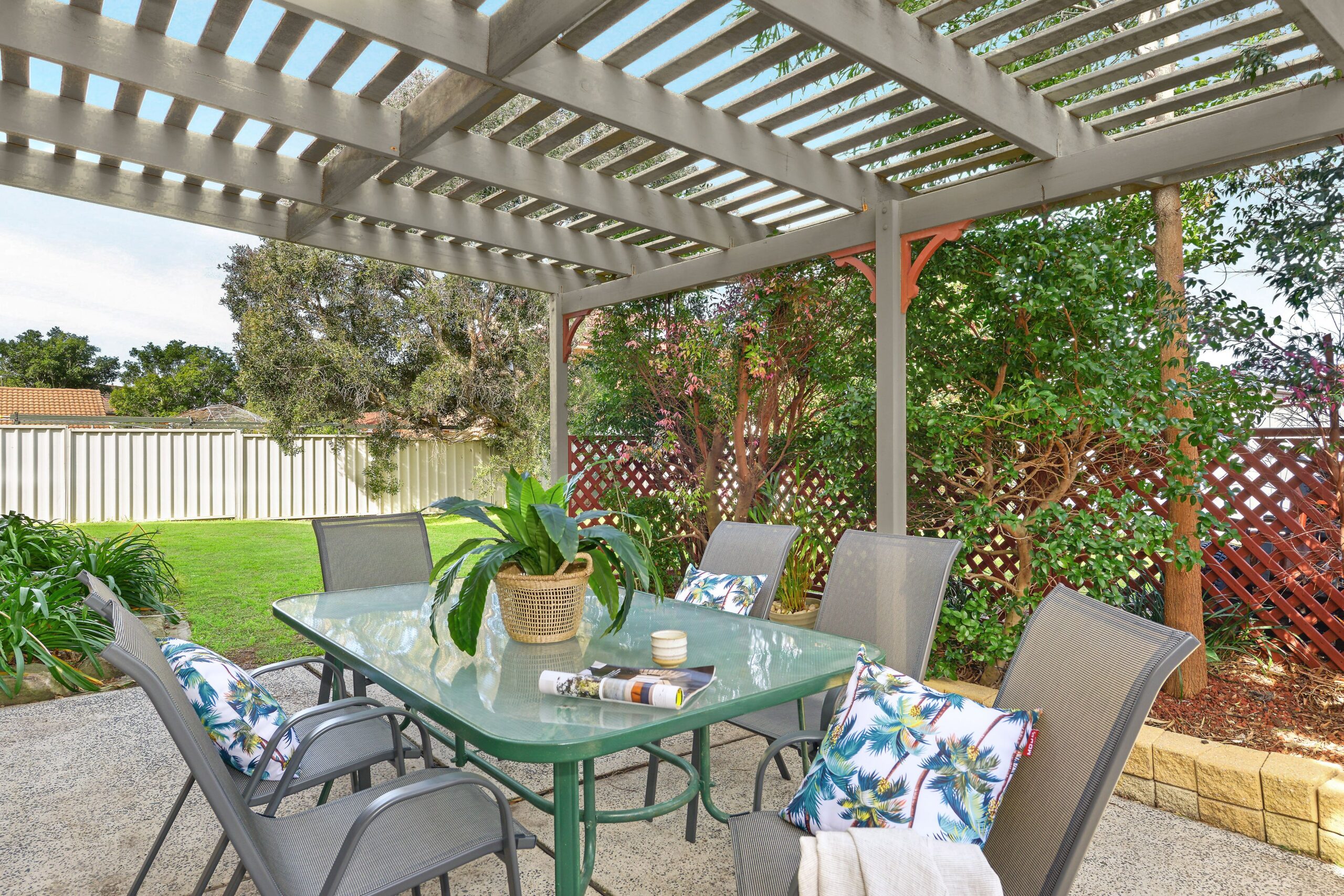 97 Staff Road, Cordeaux Heights - Thumbnail 3