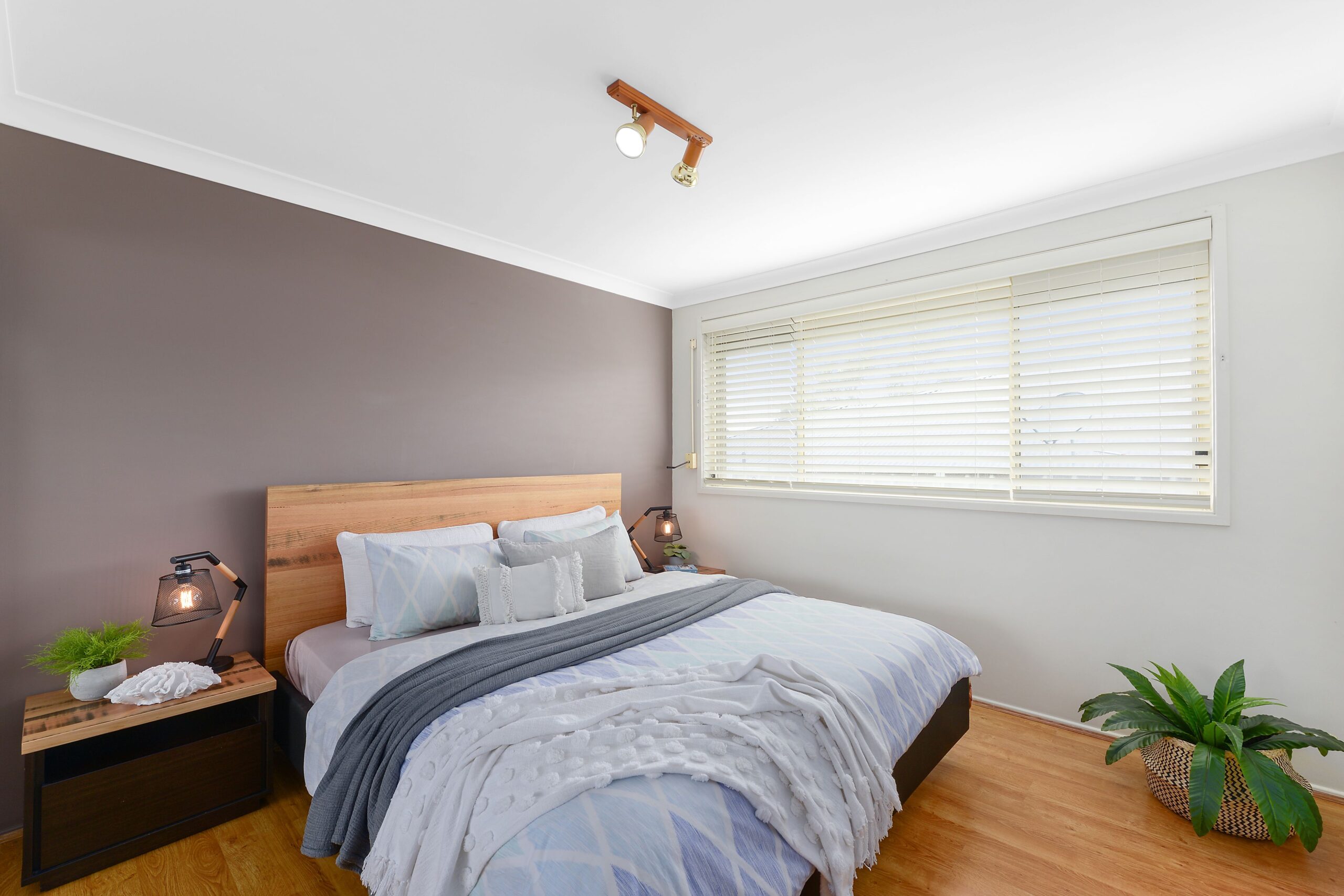 76 Coachwood Drive, Cordeaux Heights - Thumbnail 4