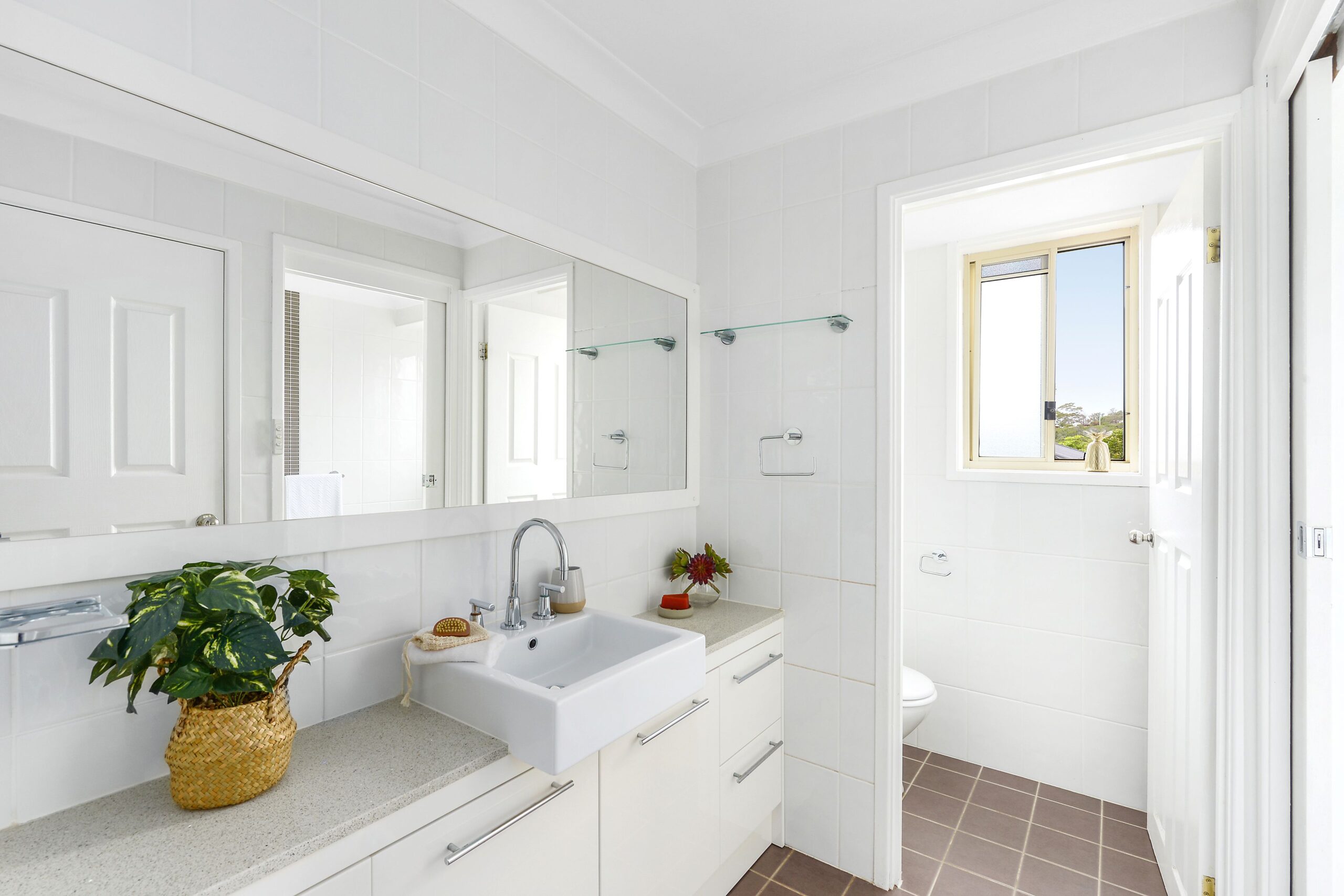 76 Coachwood Drive, Cordeaux Heights - Thumbnail 3