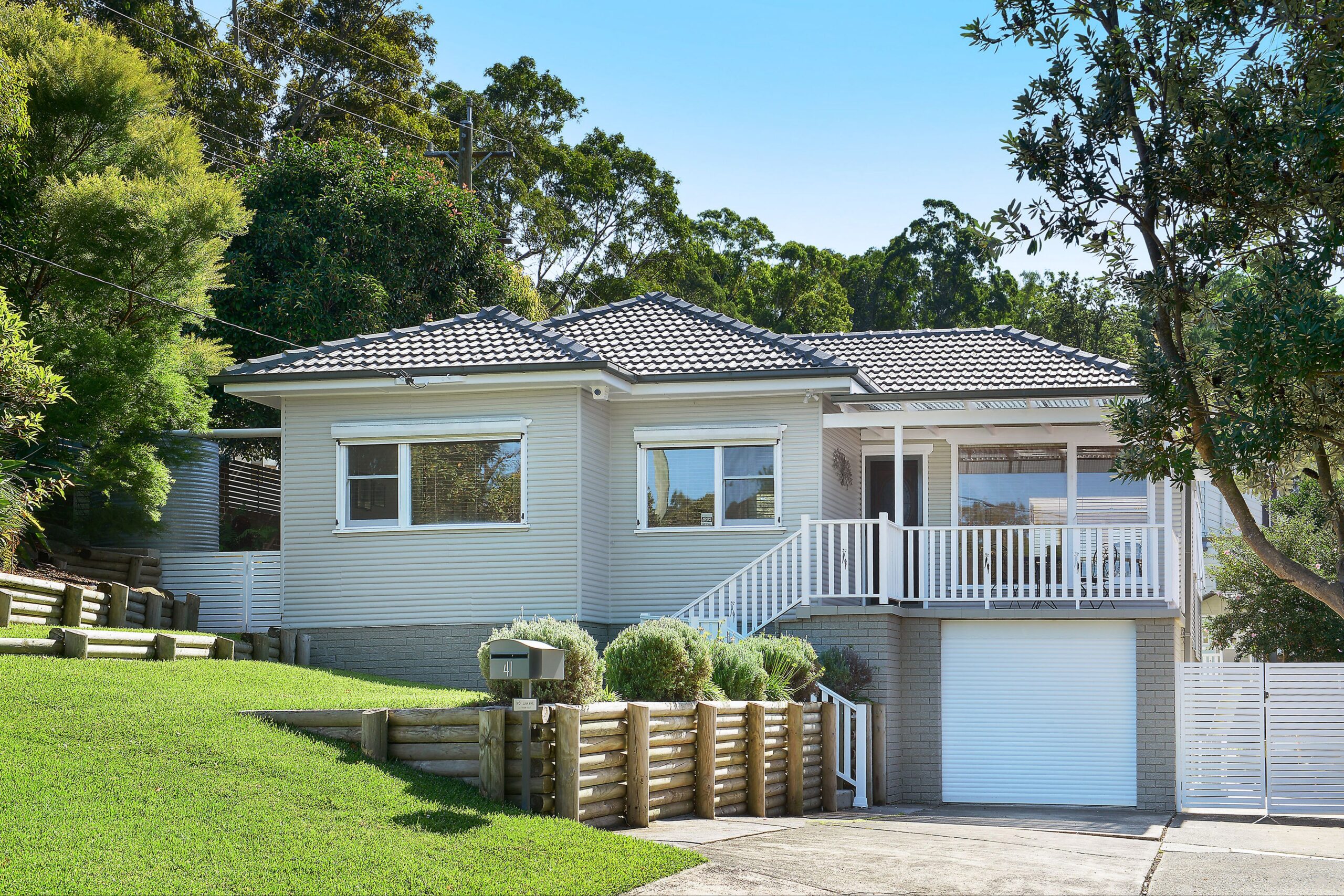 41 Yates Avenue, Mount Keira - Image 1