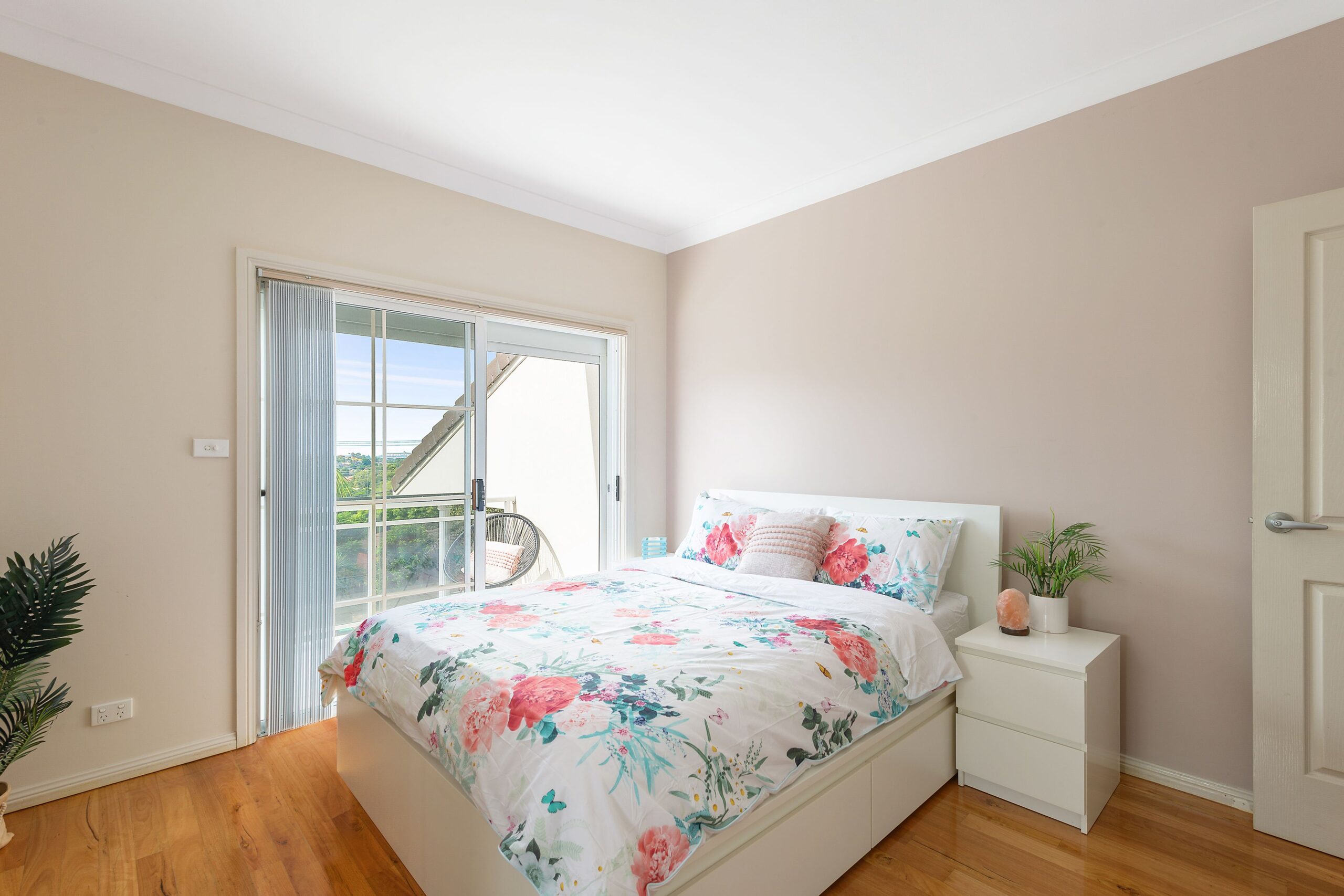 4 Ashley Avenue, Farmborough Heights - Thumbnail 8