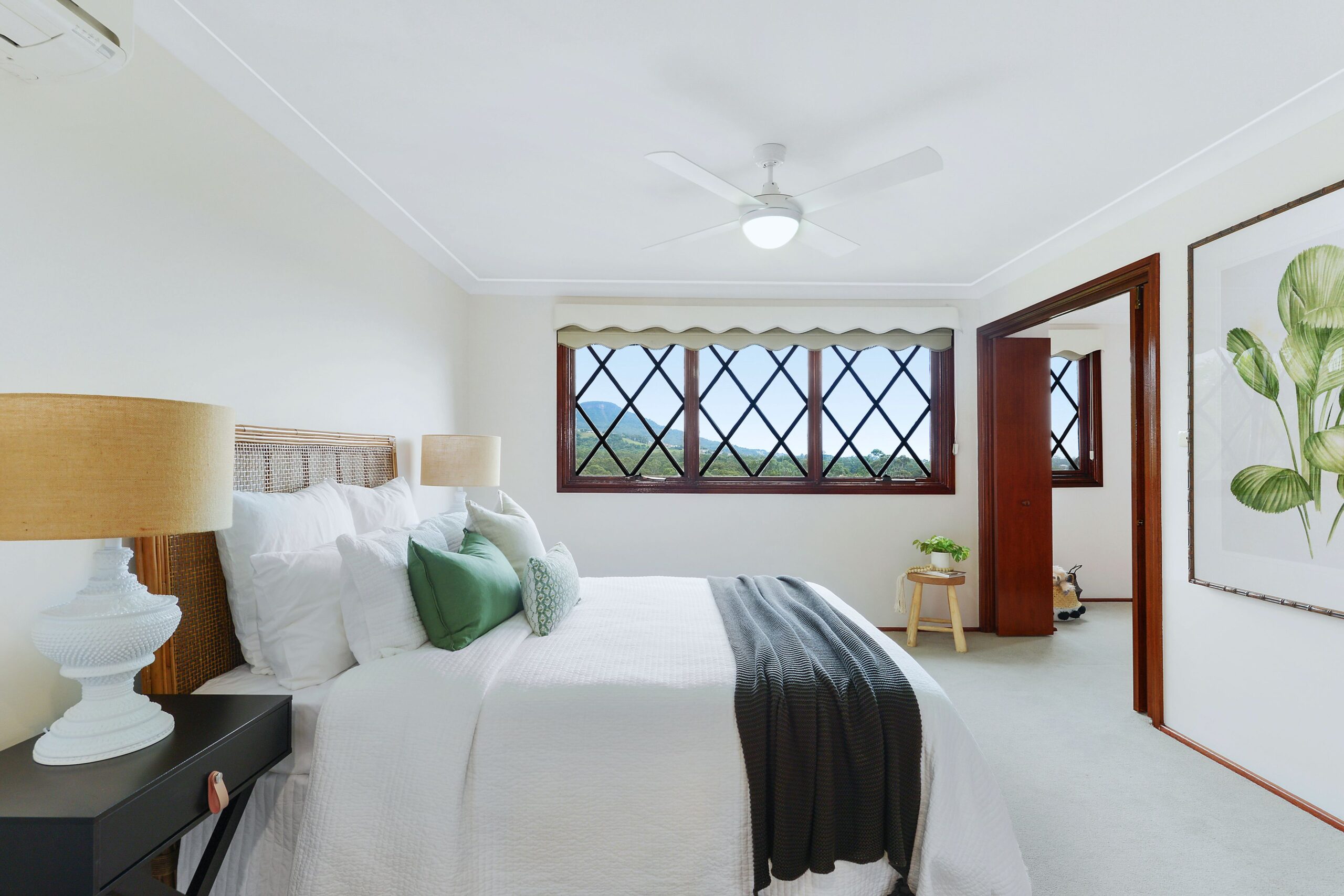151 Derribong Drive, Cordeaux Heights - Thumbnail 4
