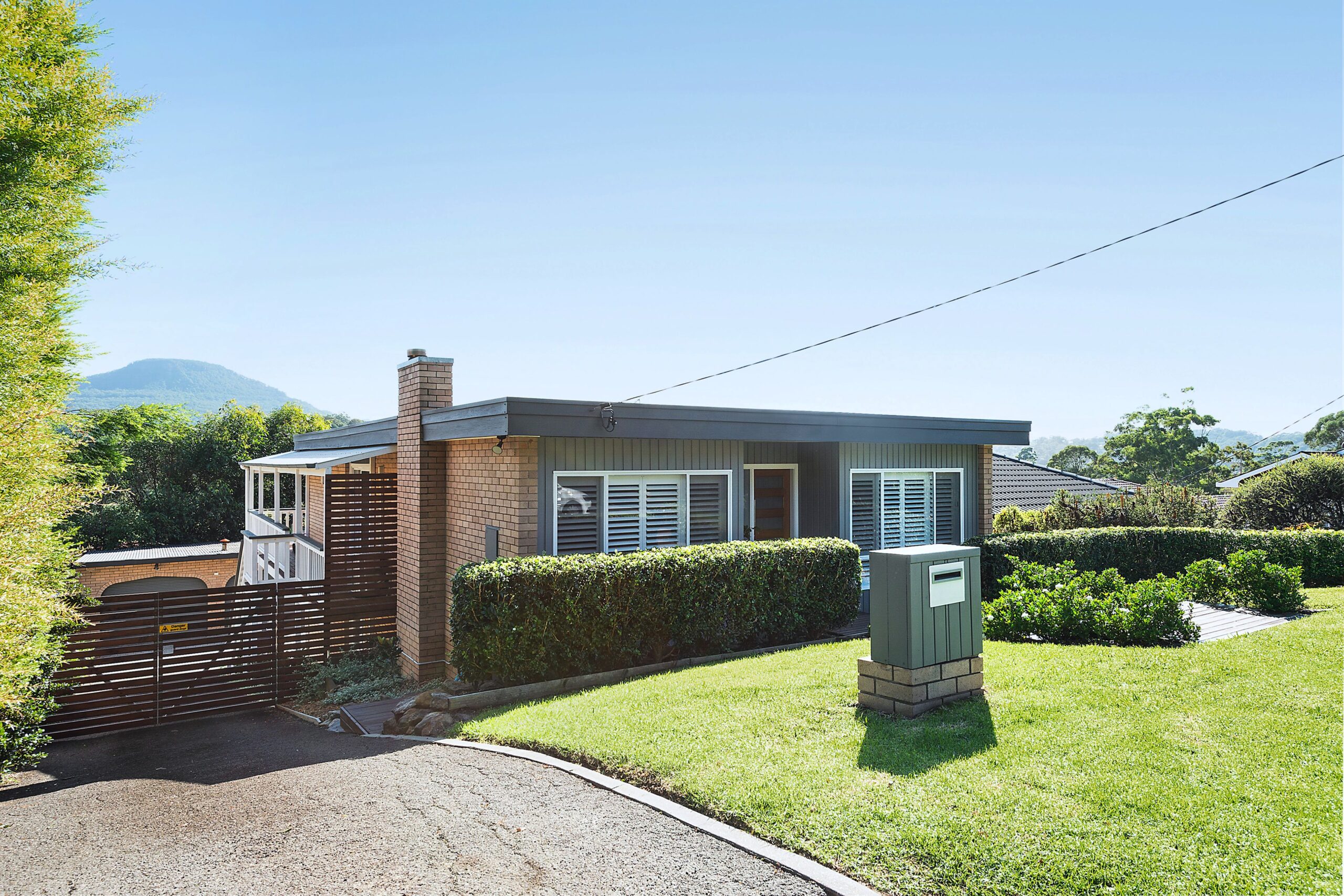 12 Springfield Avenue, Figtree - Thumbnail 2
