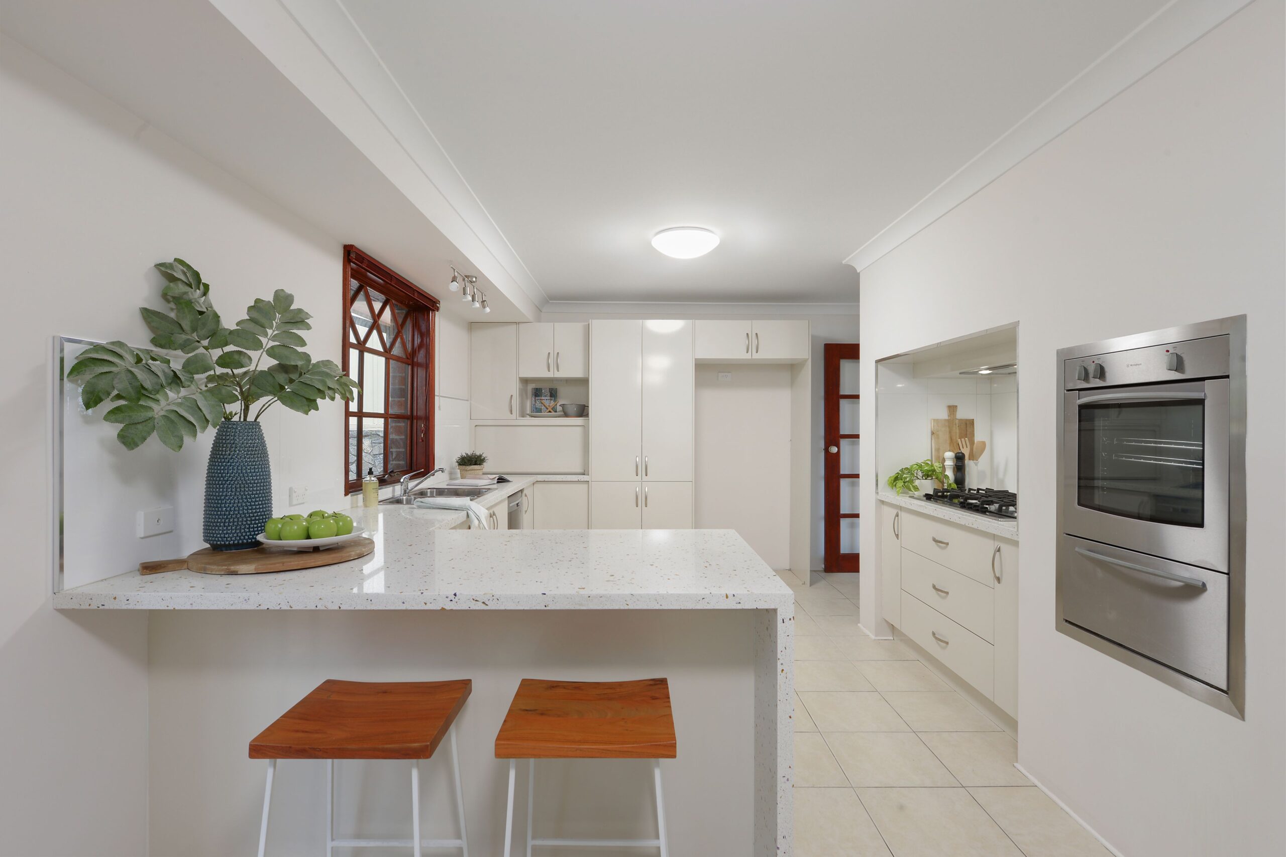 151 Derribong Drive, Cordeaux Heights - Thumbnail 7