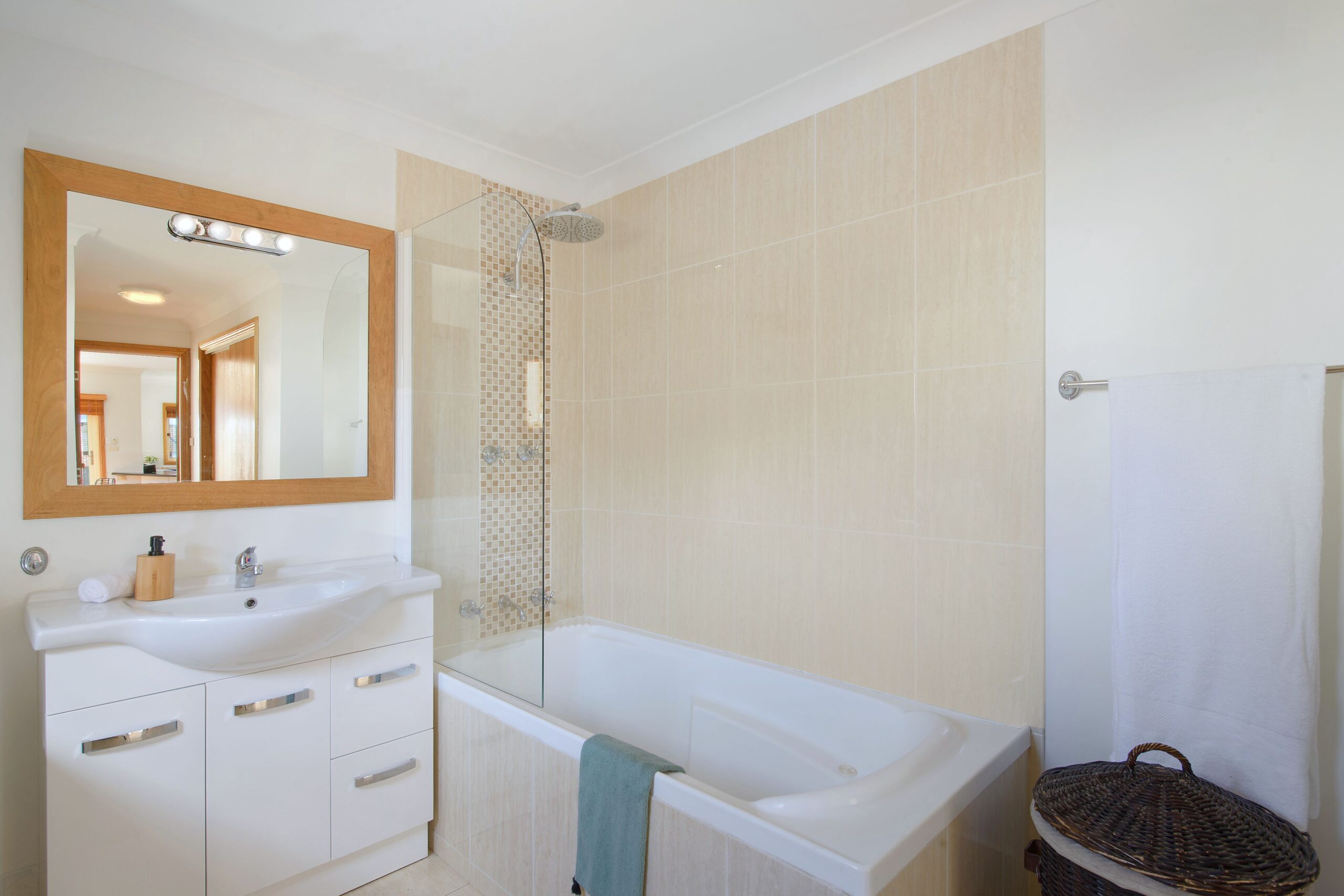 5 Cliff Avenue, Barrack Point - Thumbnail 6
