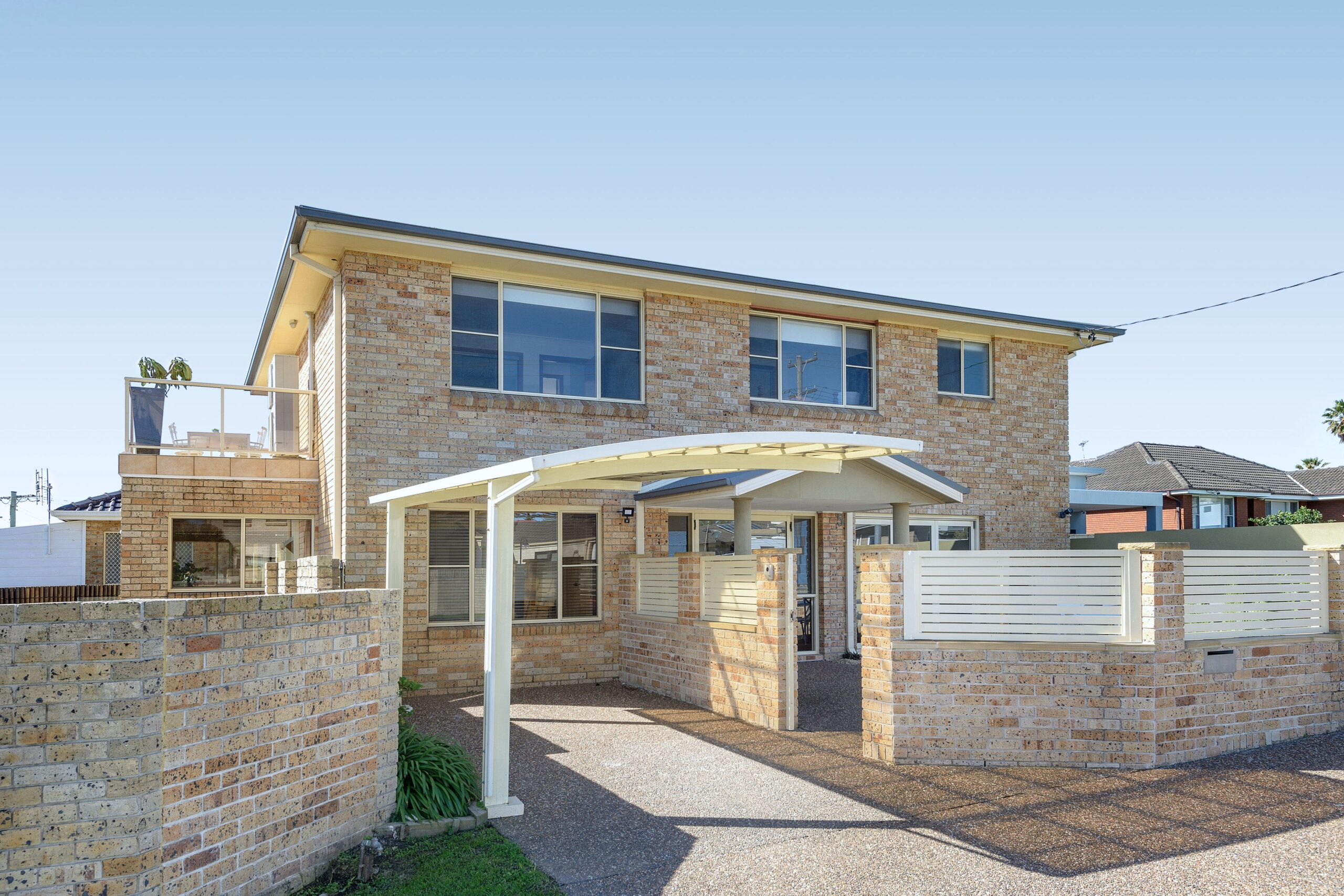 5 Cliff Avenue, Barrack Point - Thumbnail 2