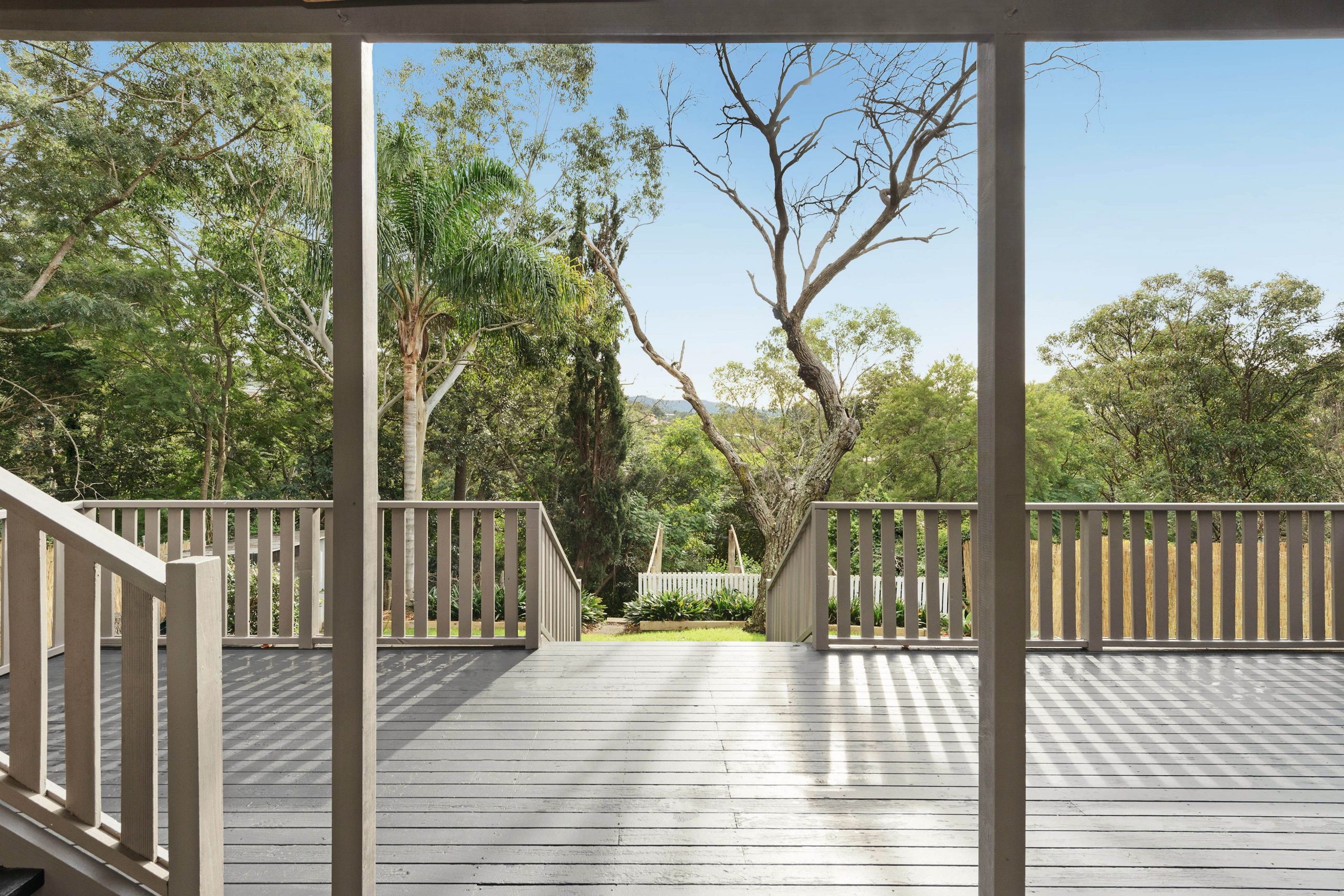 49 Ashley Avenue, Farmborough Heights - Thumbnail 4