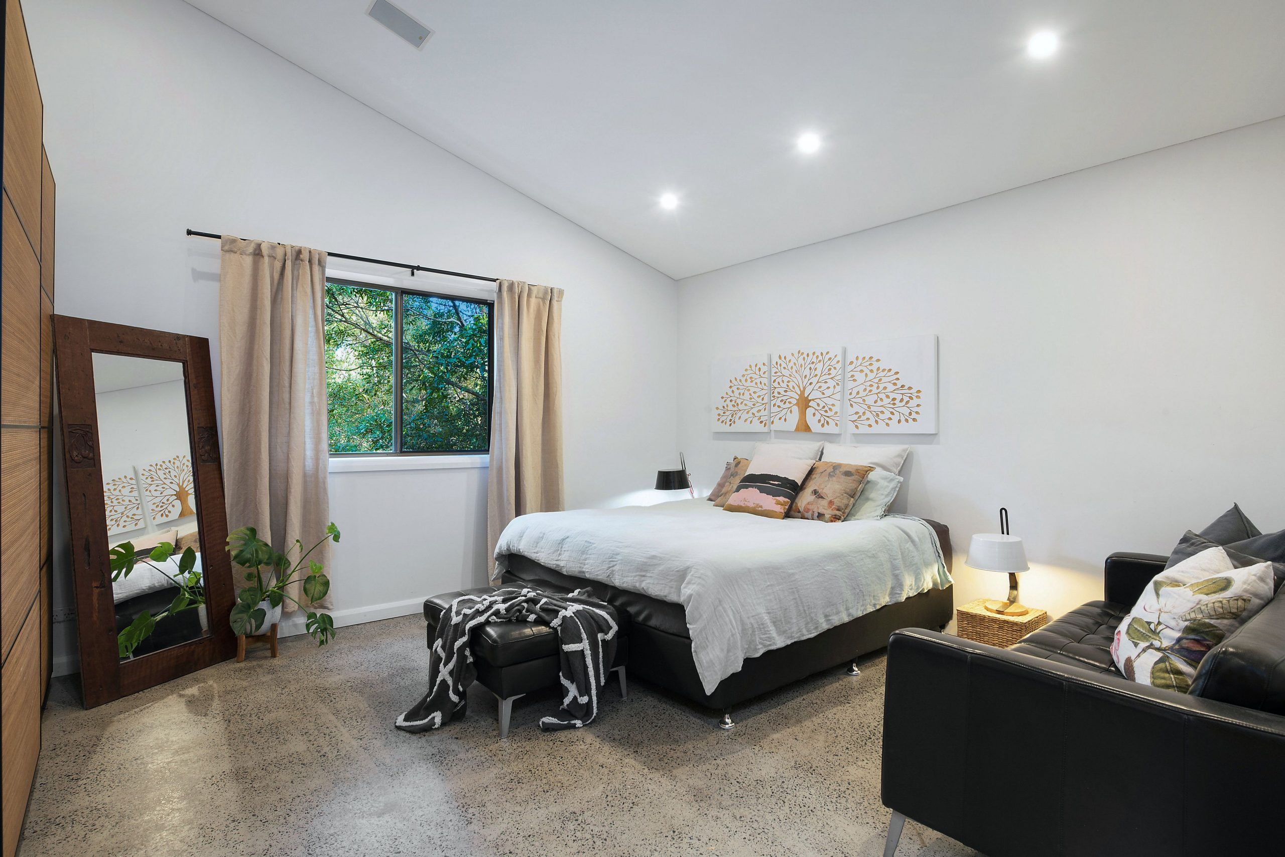 147 Koloona Avenue, Mount Keira - Thumbnail 5