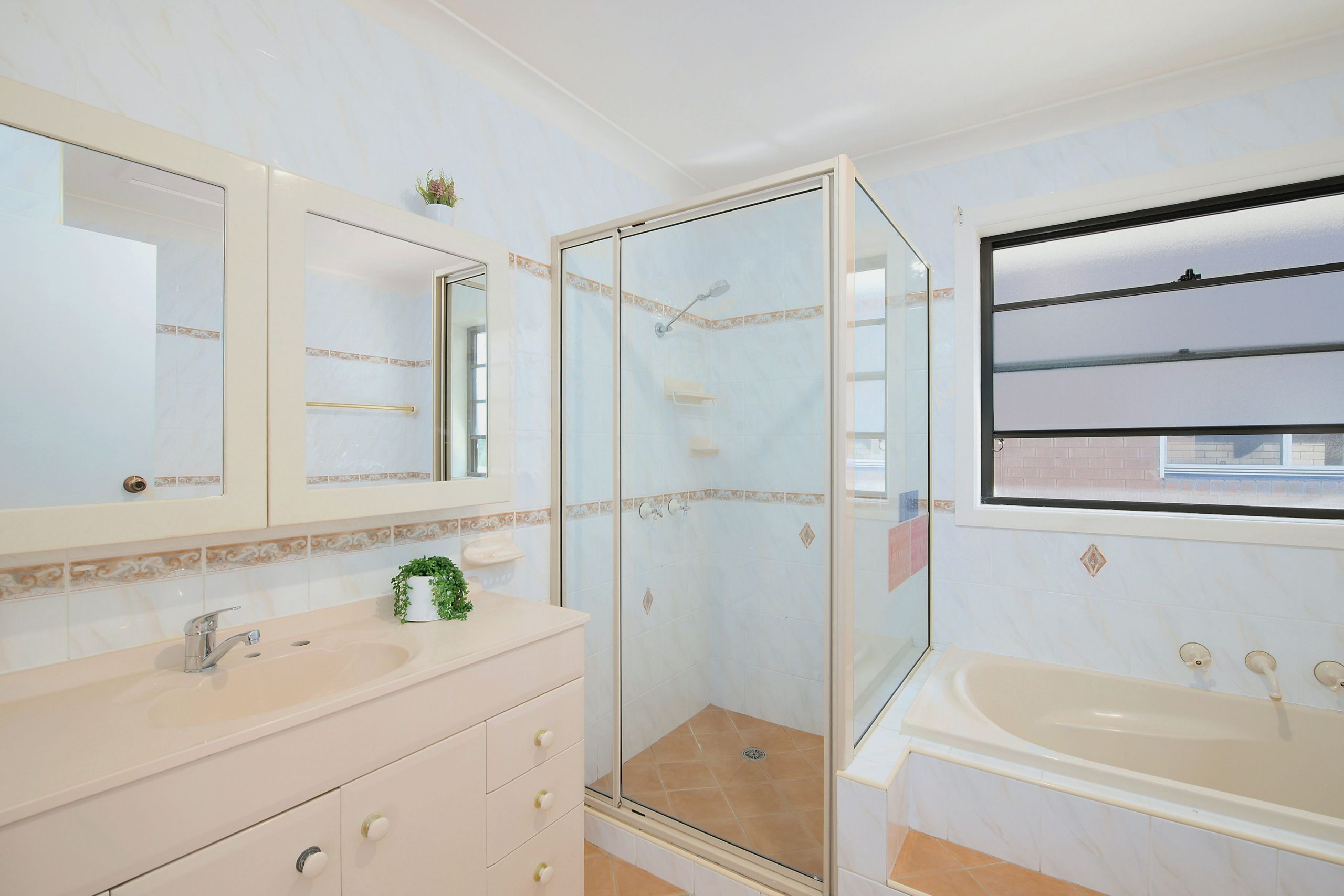 10 Kerrawah Avenue, Figtree - Thumbnail 4
