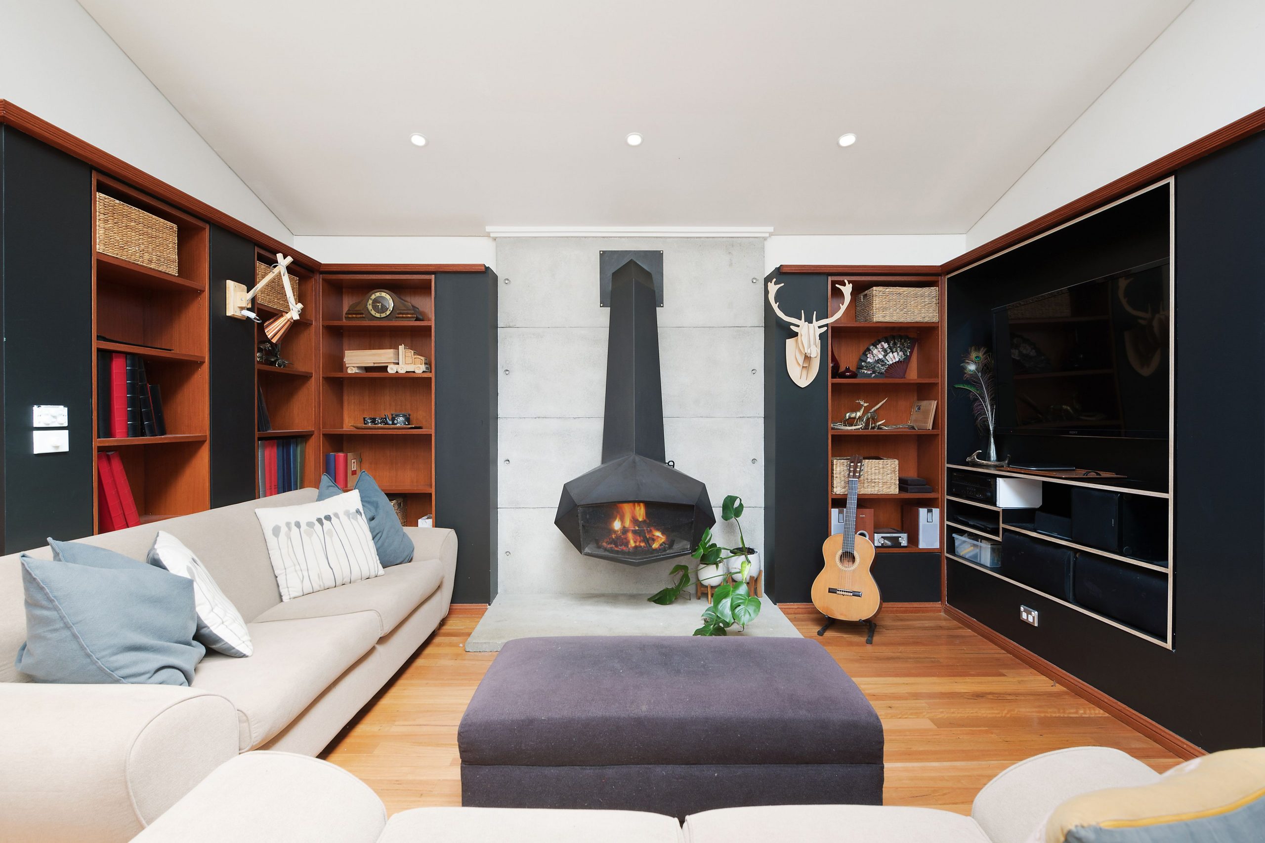 147 Koloona Avenue, Mount Keira - Thumbnail 8