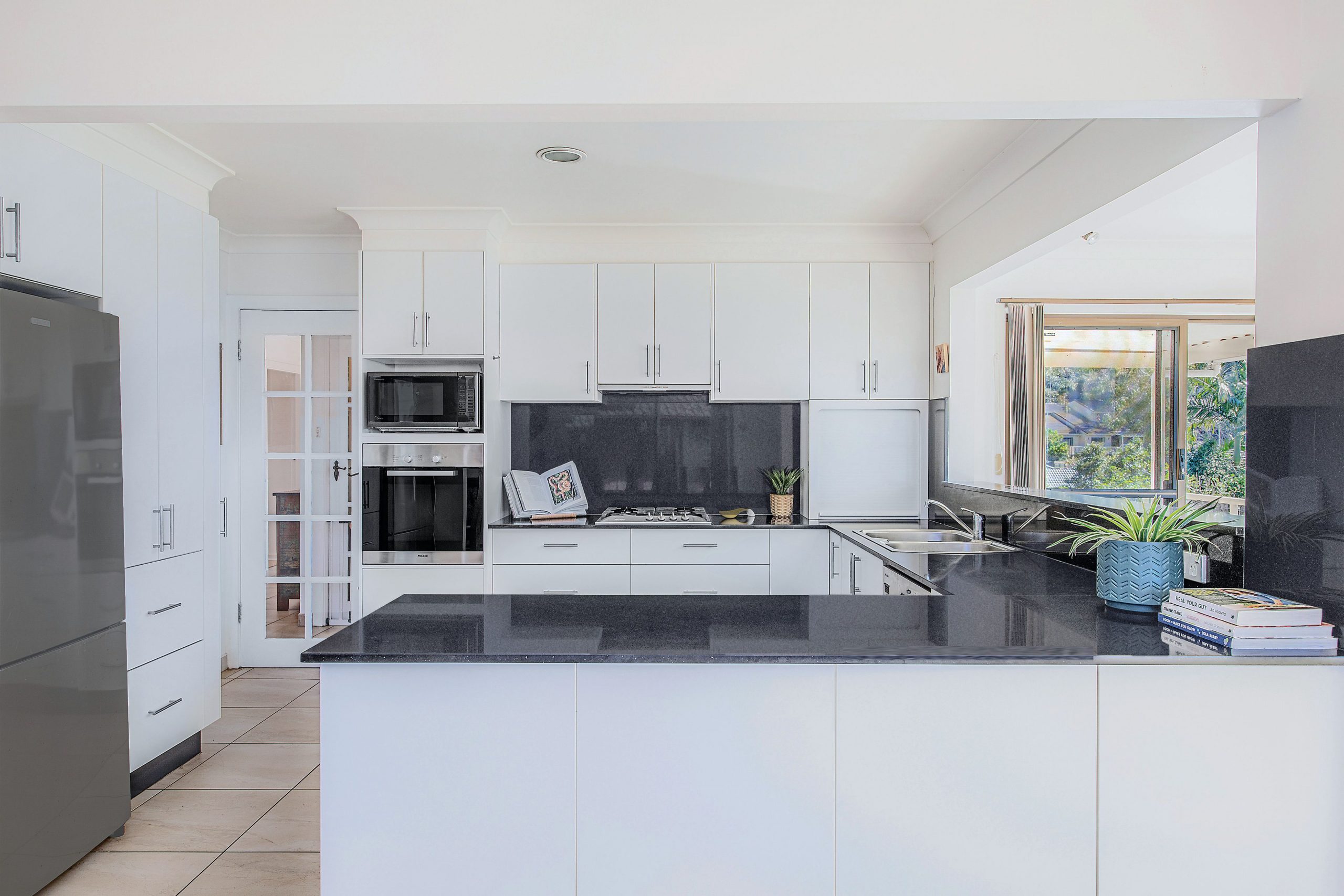 10 Kerrawah Avenue, Figtree - Thumbnail 7