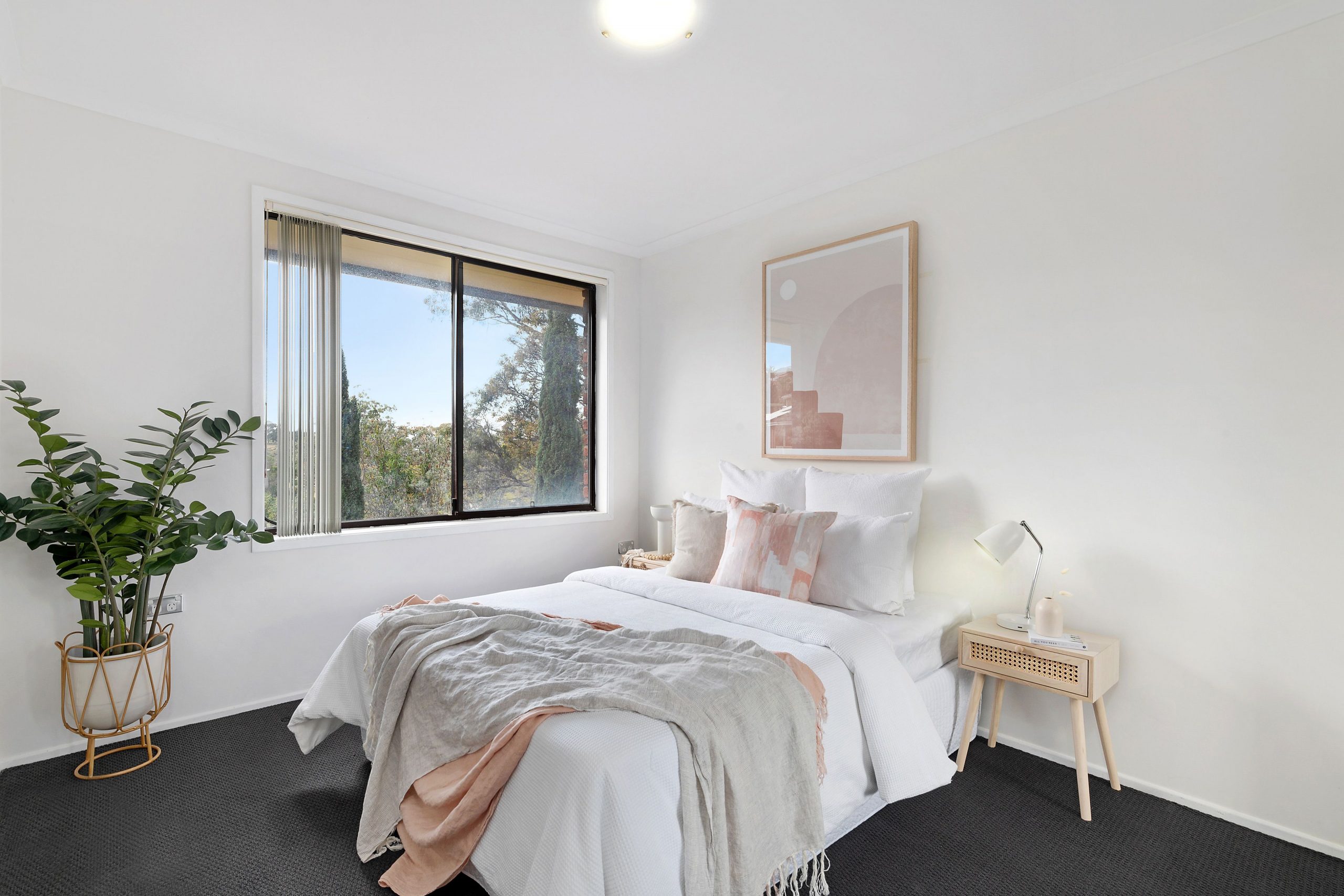 15 Paltarra Place, Cordeaux Heights - Thumbnail 4