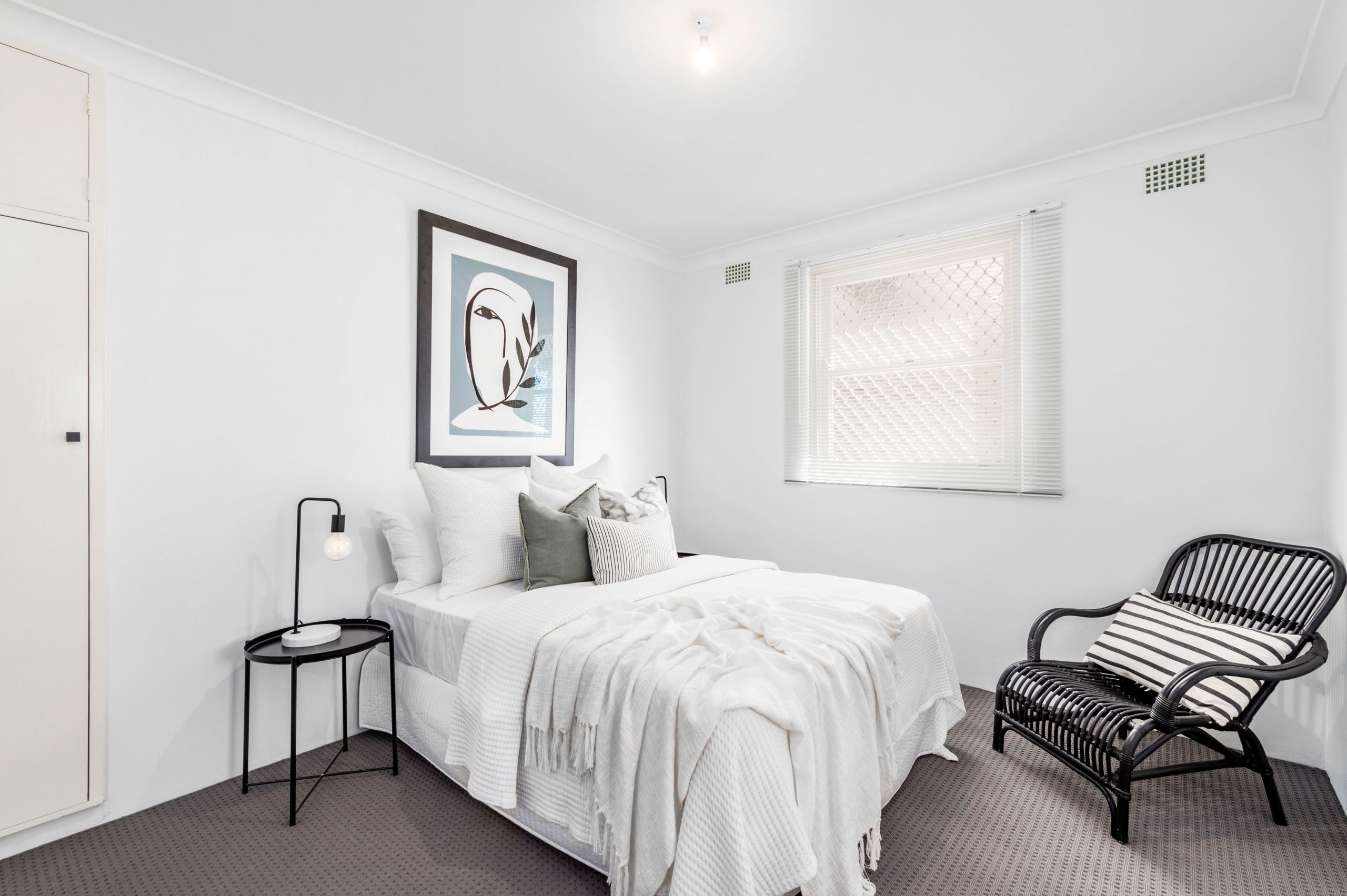 7 Gregory Street, Coniston - Thumbnail 3