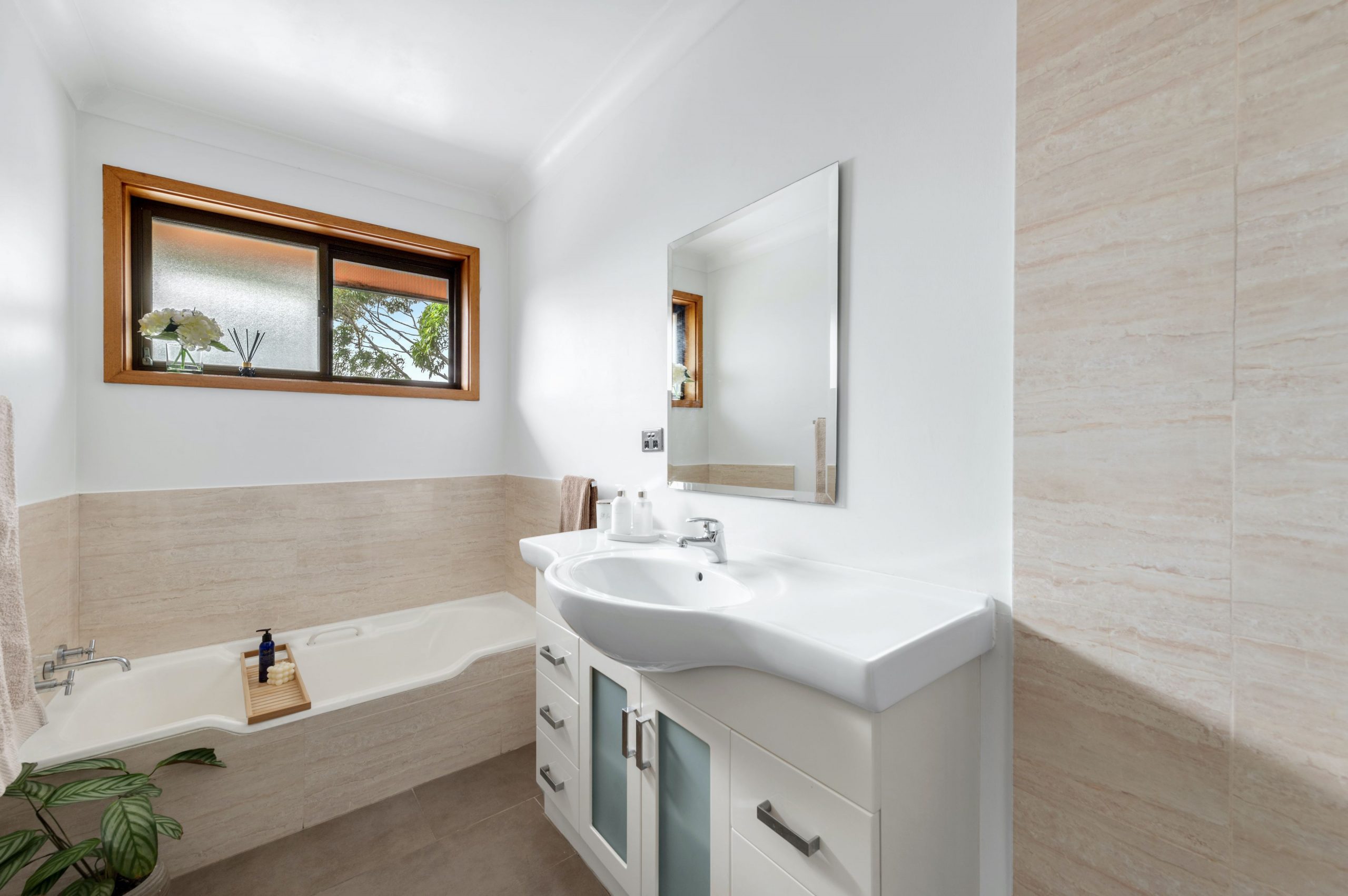 11 Spring Street, Mount Keira - Thumbnail 3
