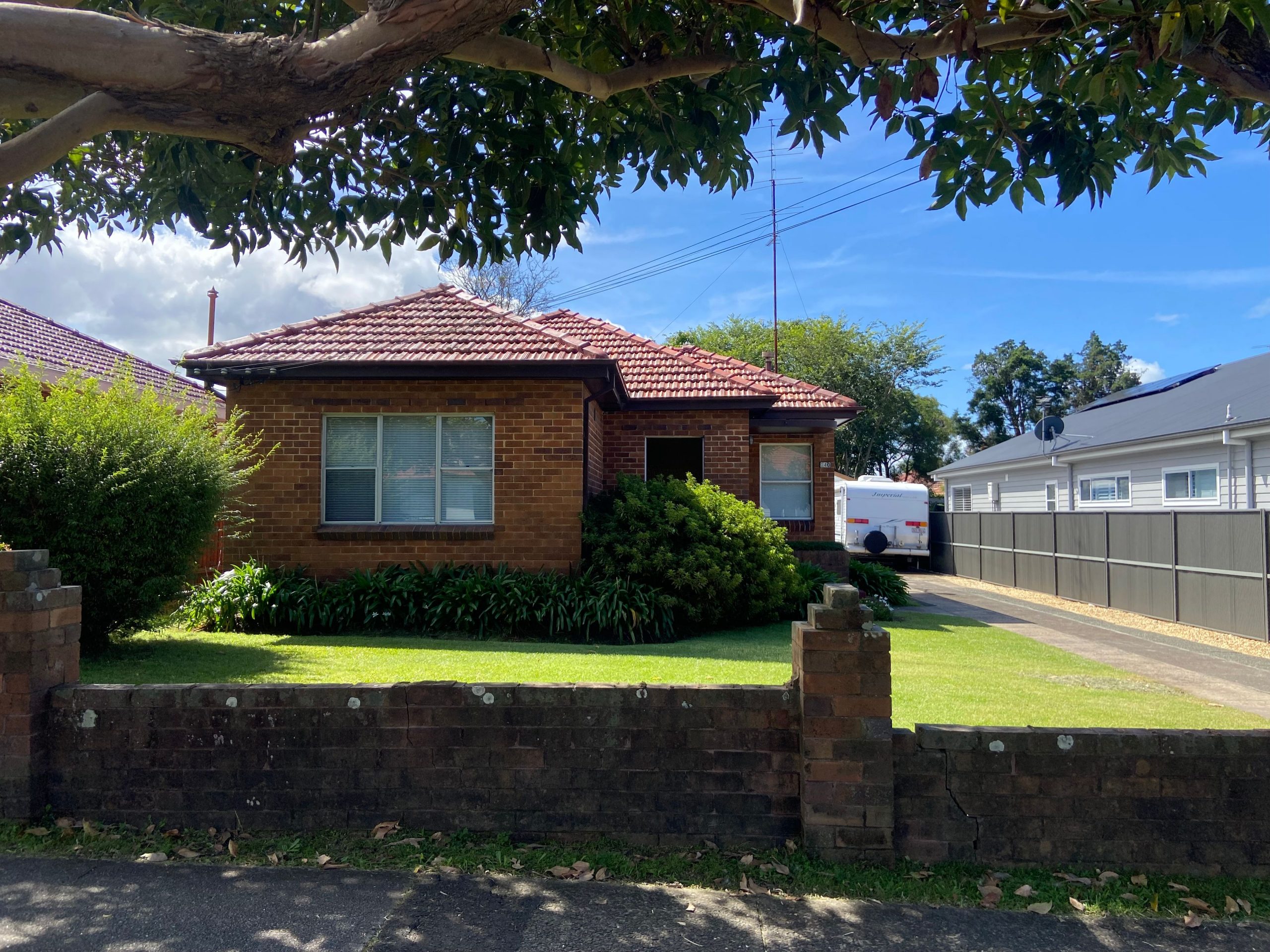 240 Gipps Road, Gwynneville - Image 1