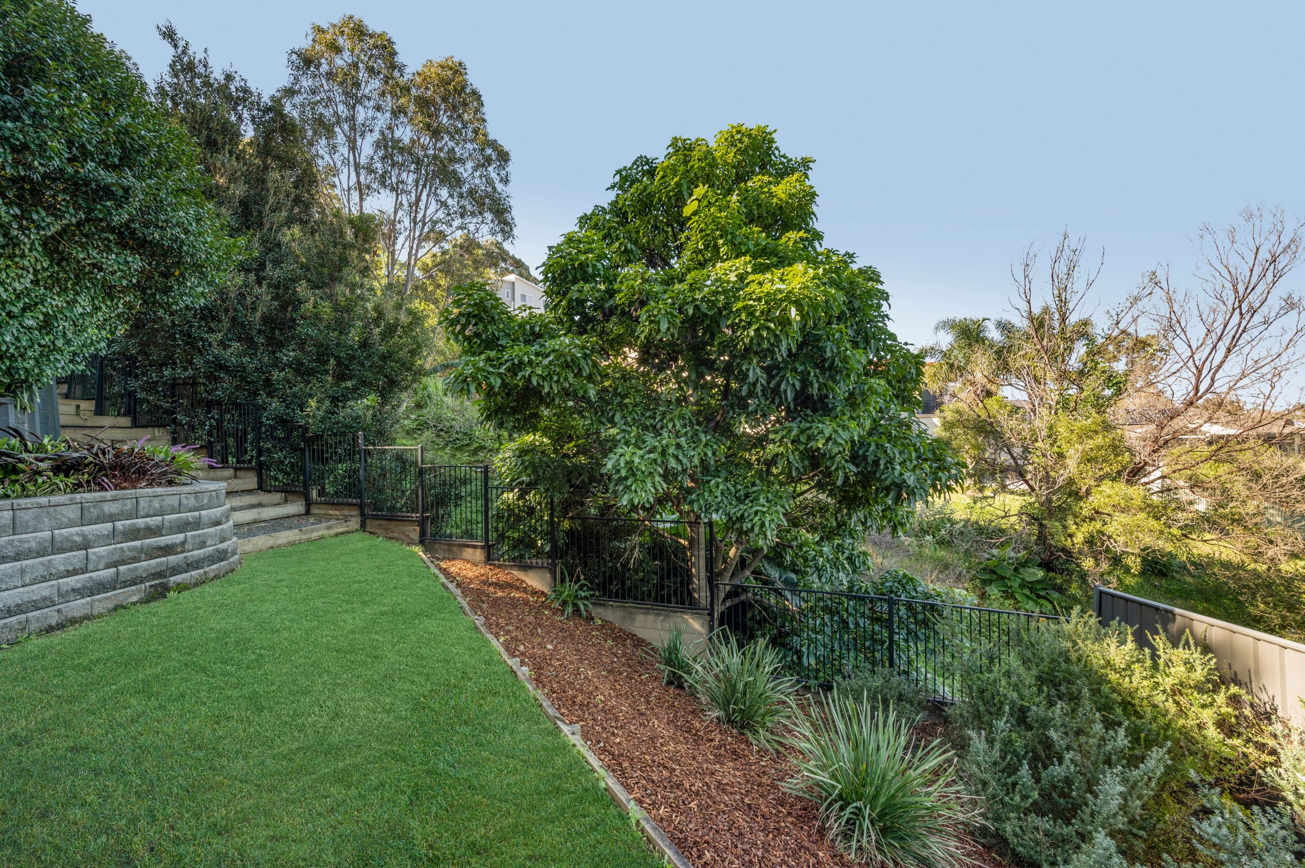 55 River Oak Road, Farmborough Heights - Thumbnail 2