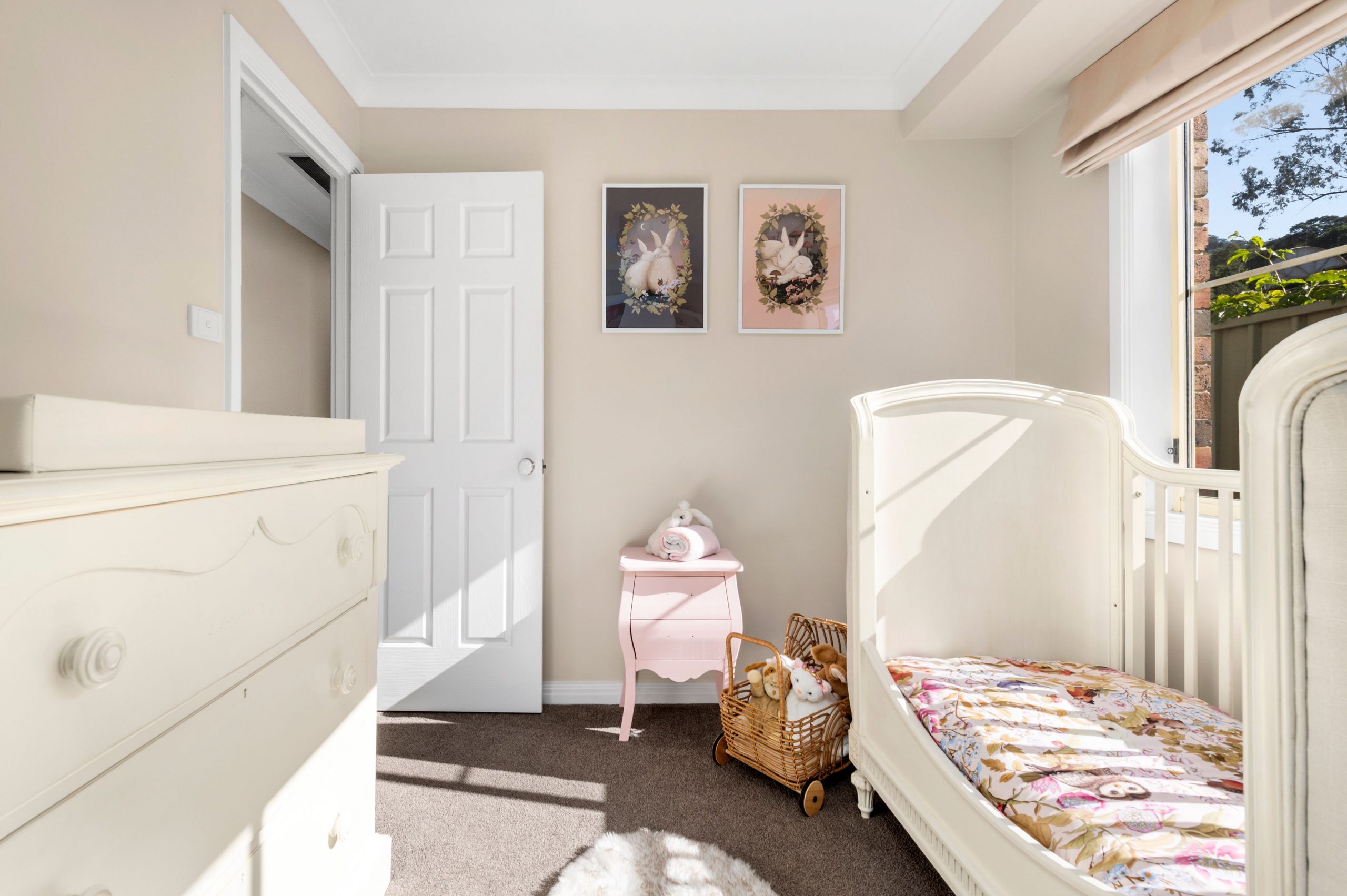 4 Juniper Place, Farmborough Heights - Thumbnail 5