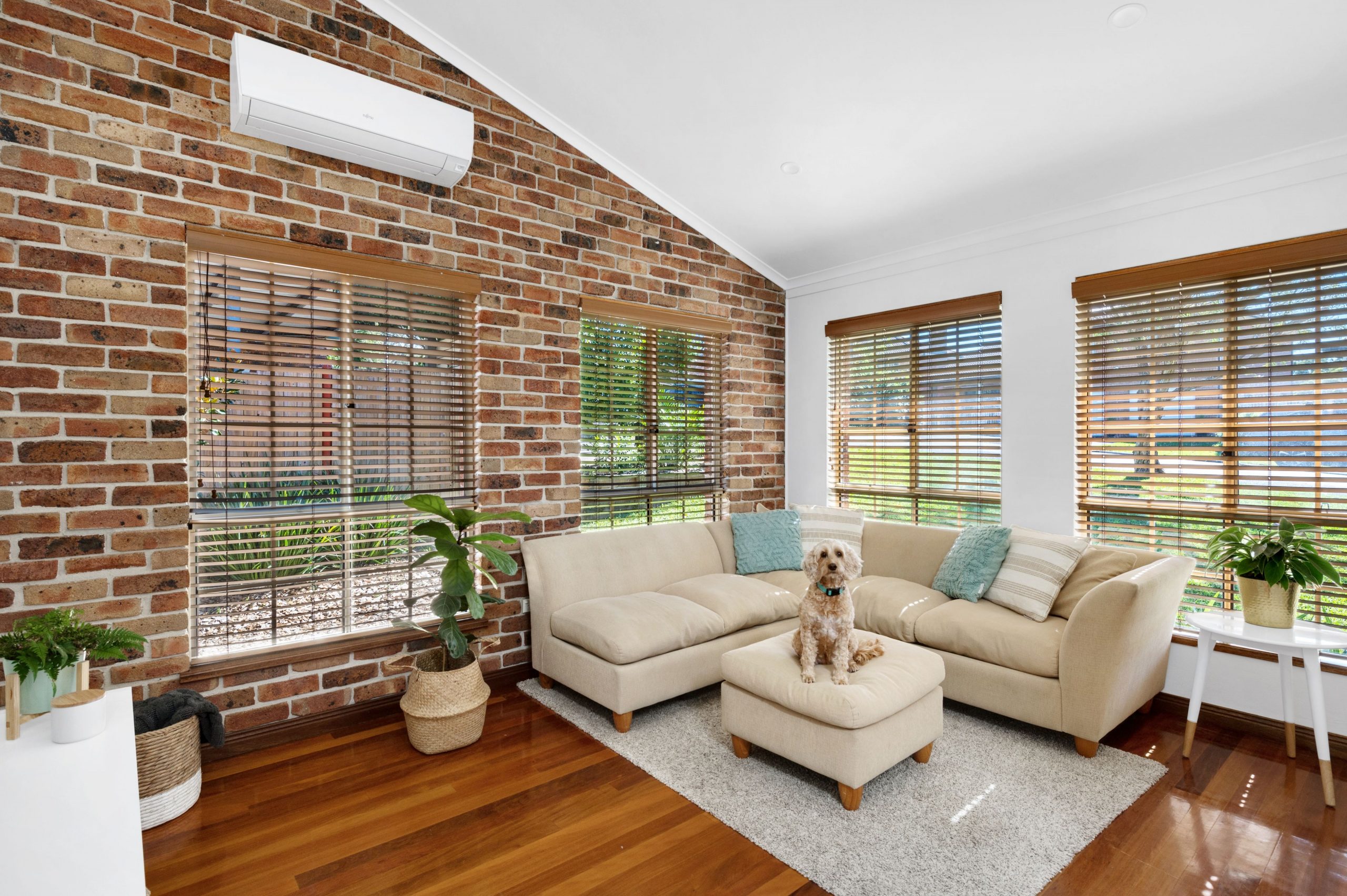 19 Tamarind Drive, Cordeaux Heights - Thumbnail 8