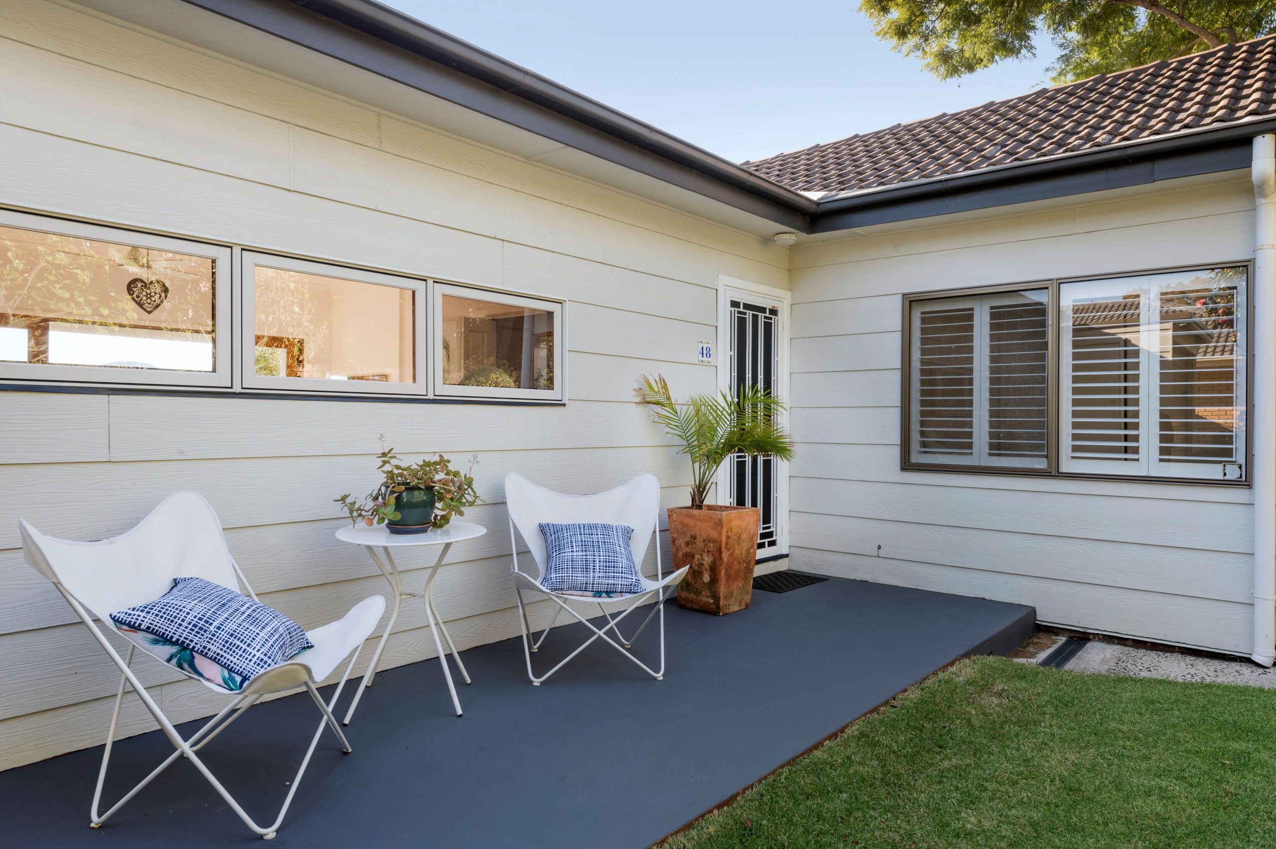 48 Panorama Drive, Farmborough Heights - Image 1