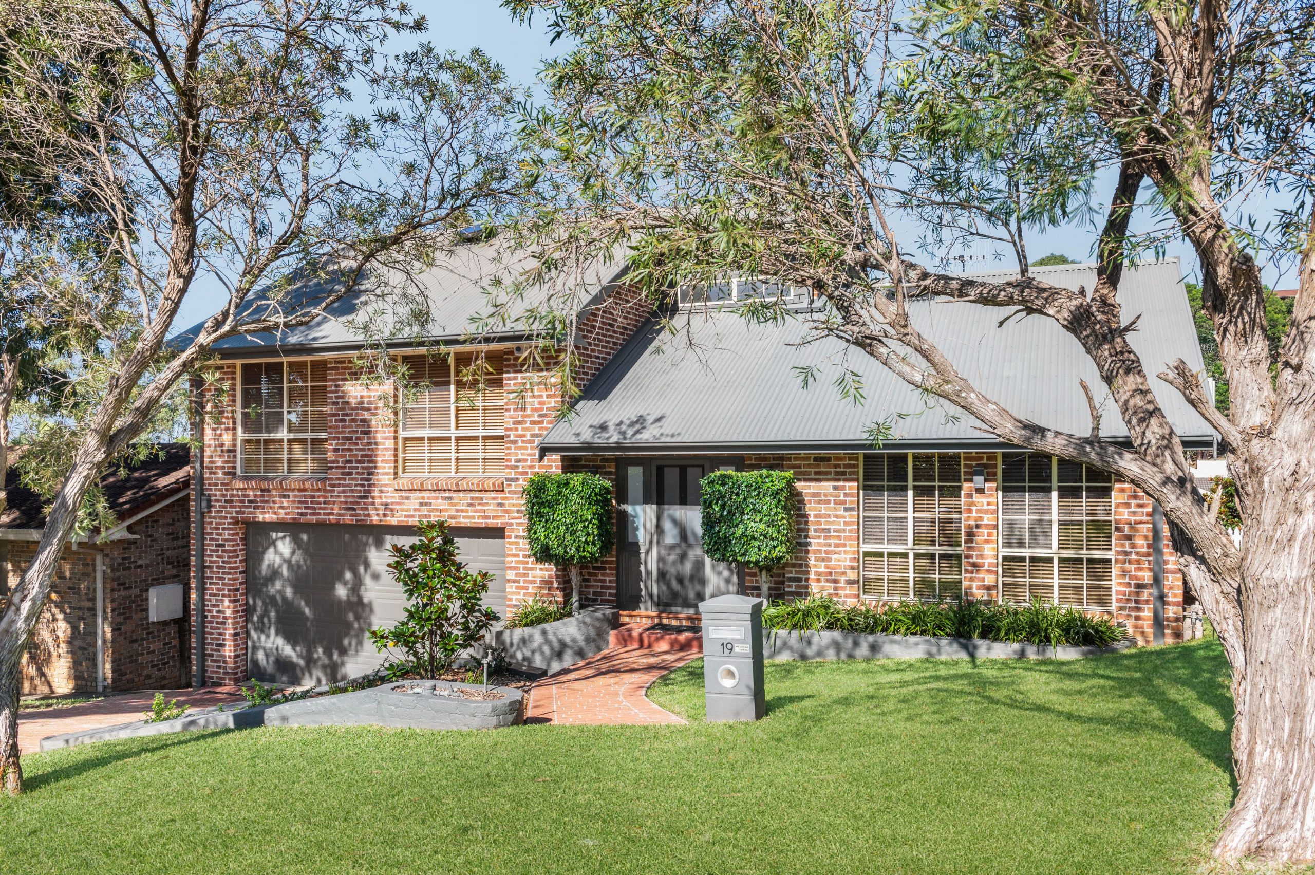19 Tamarind Drive, Cordeaux Heights - Image 1