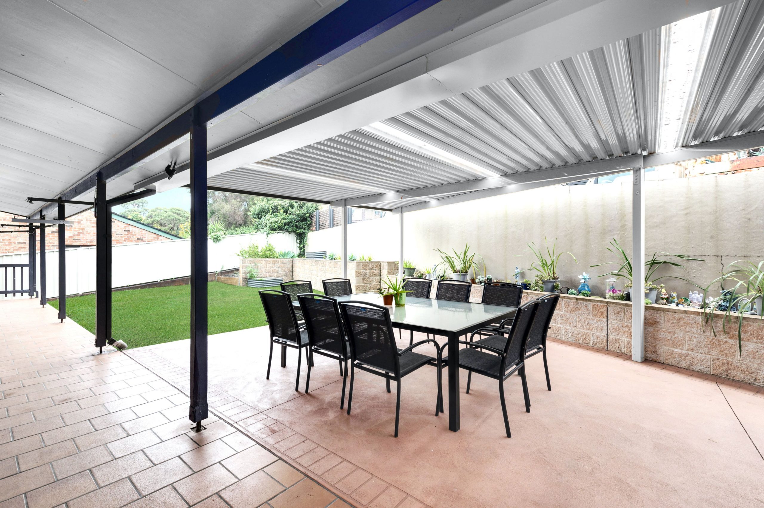 16 Derribong Drive, Cordeaux Heights - Thumbnail 7