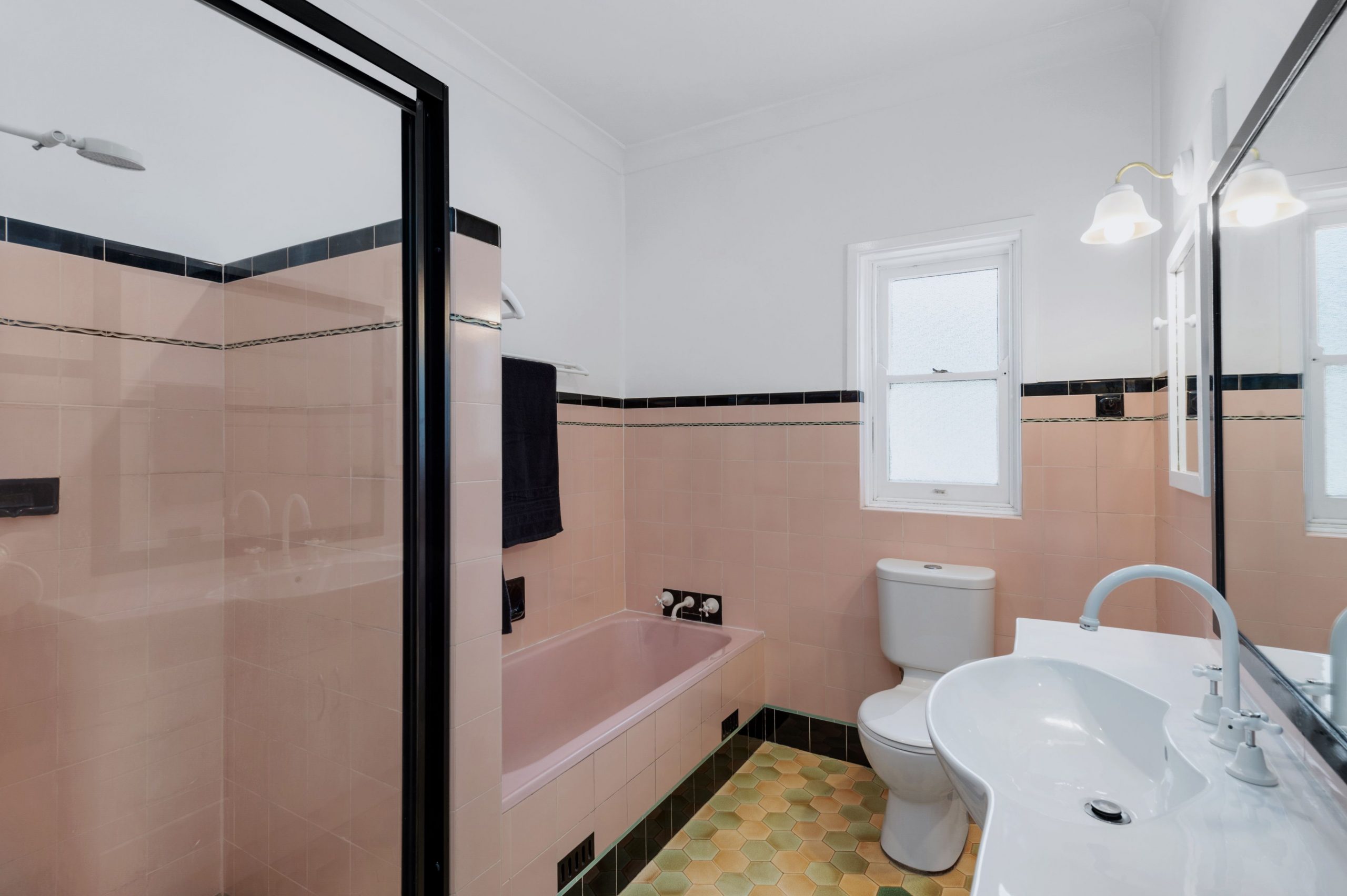 22 Phillips Crescent, Mangerton - Thumbnail 7