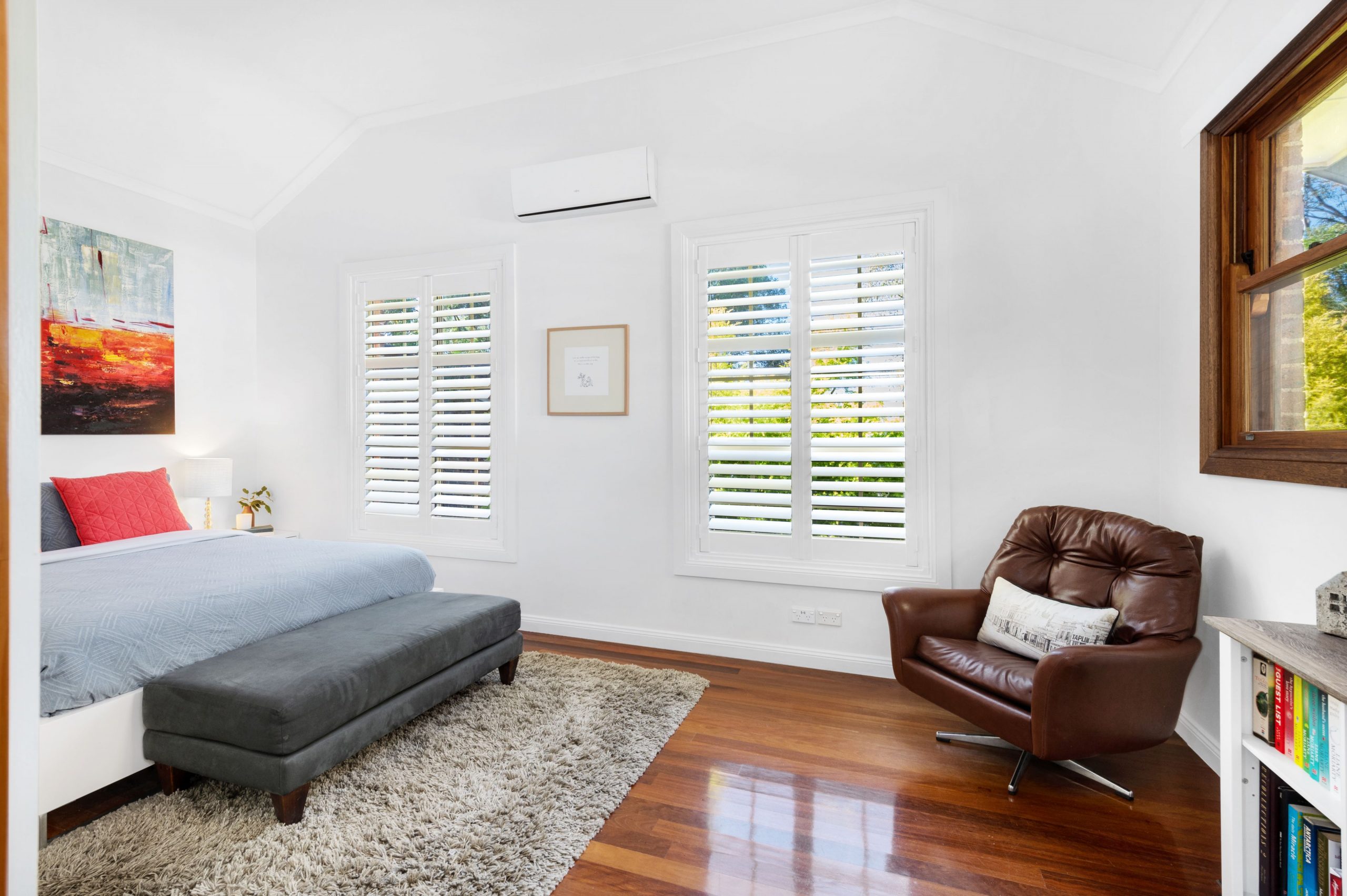 19 Tamarind Drive, Cordeaux Heights - Thumbnail 2