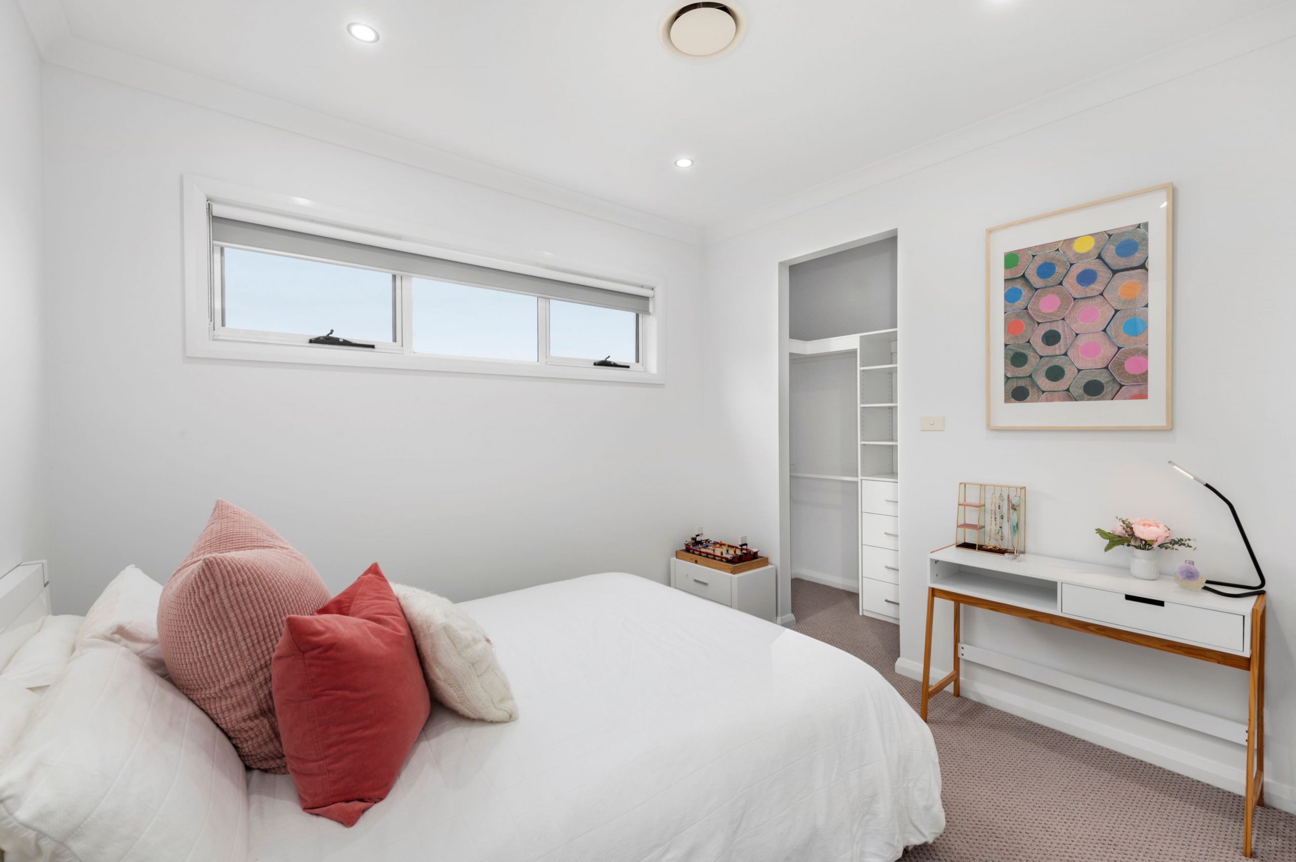 14A Murrogun Crescent, Farmborough Heights - Thumbnail 3