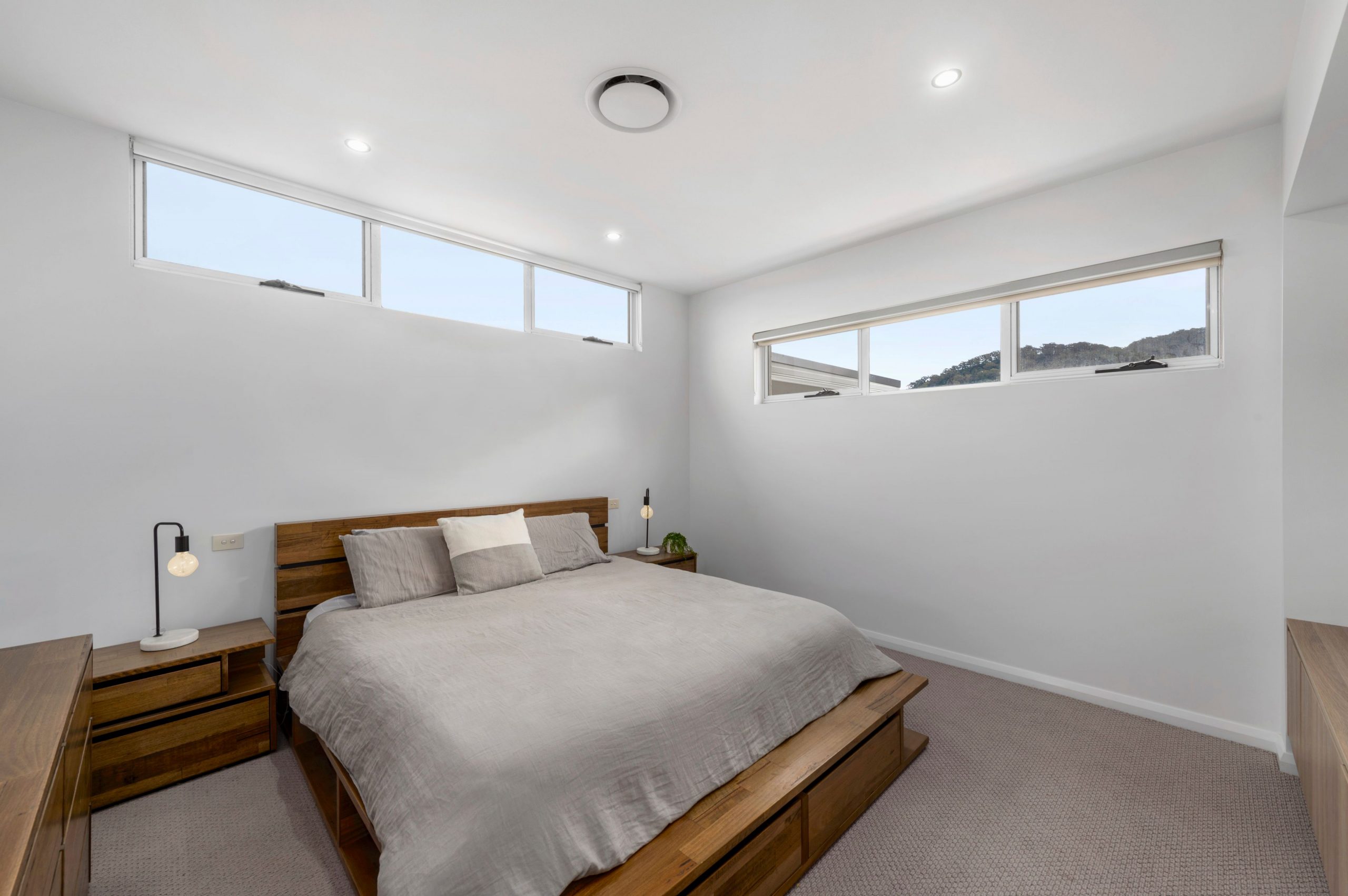 14A Murrogun Crescent, Farmborough Heights - Thumbnail 5
