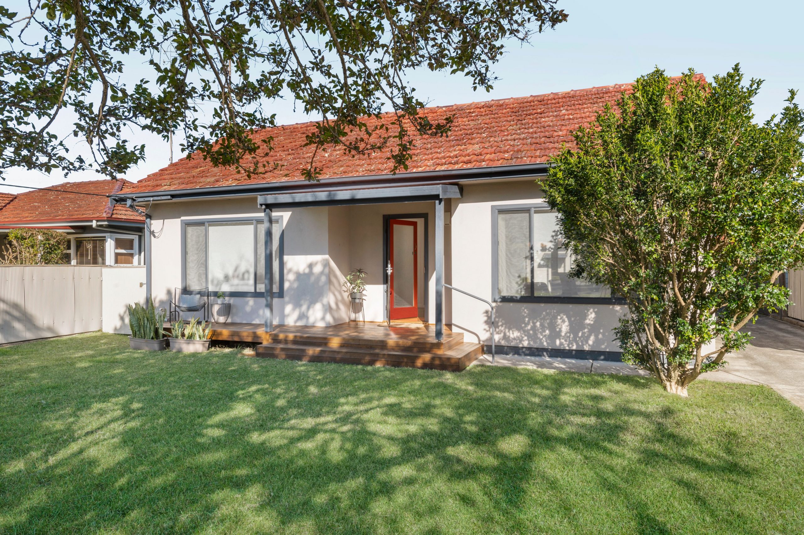 31 Breda Street, Fairy Meadow - Thumbnail 2