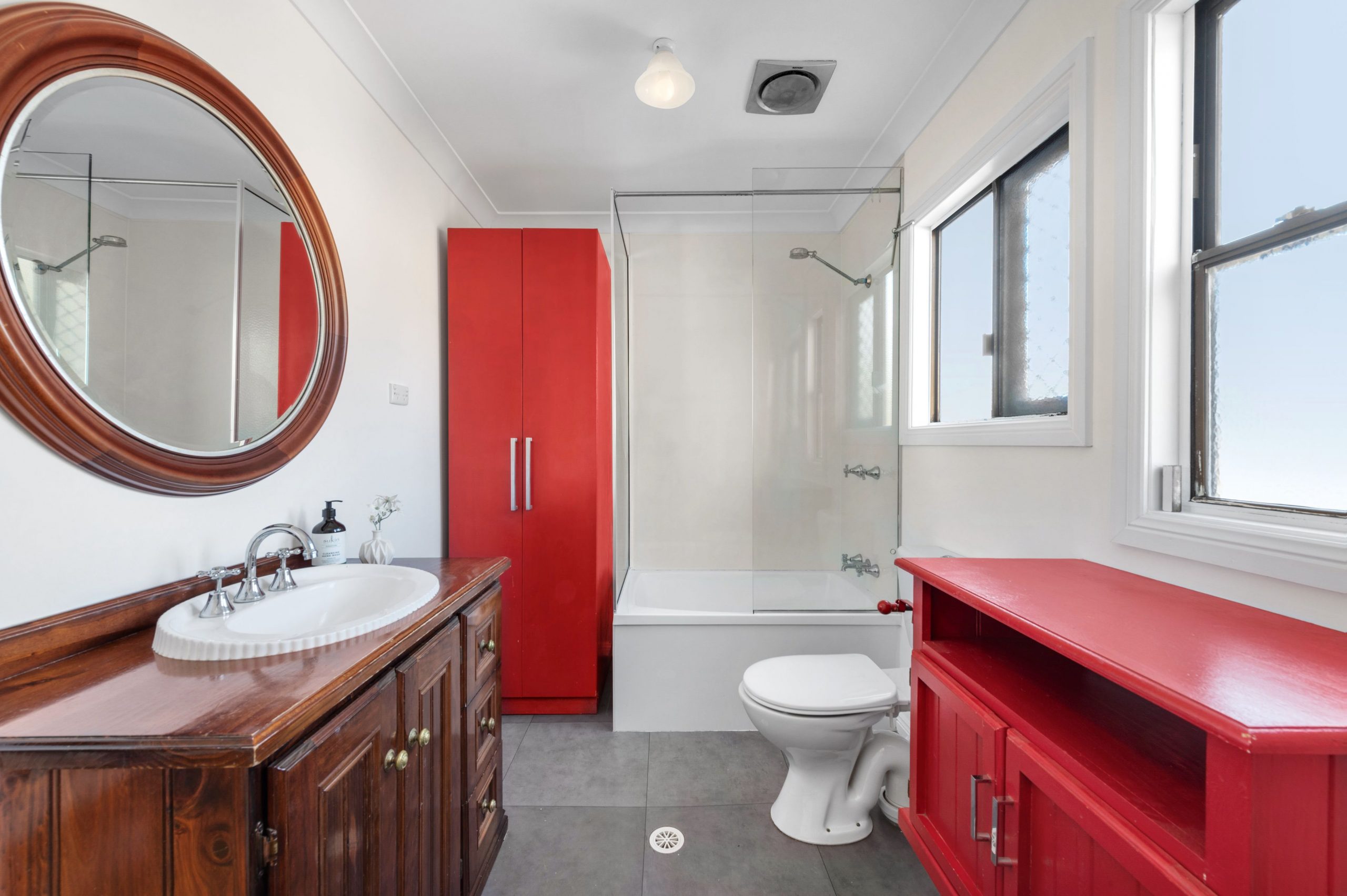 57 Thames Street, West Wollongong - Thumbnail 4