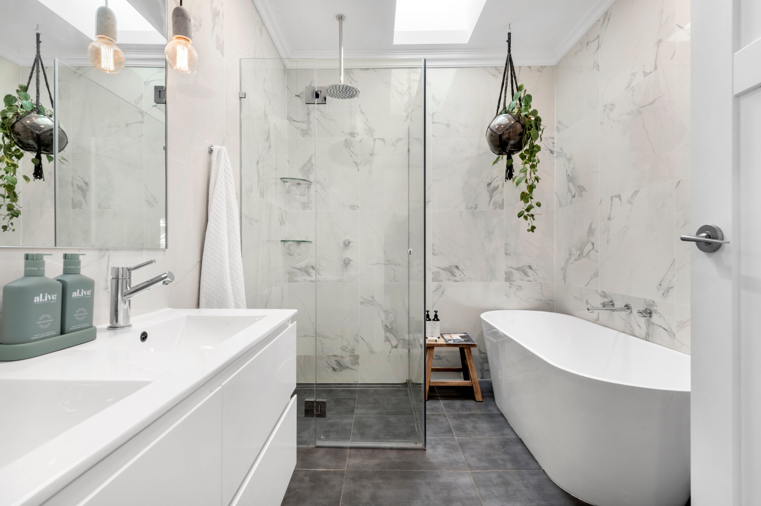 38 McKenzie Avenue, Wollongong - Thumbnail 2